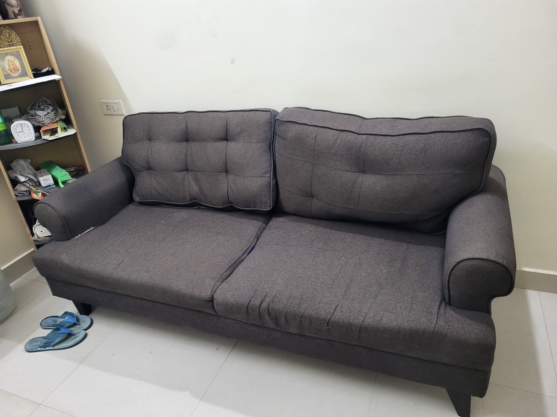 3 seater sofa old - Image 3