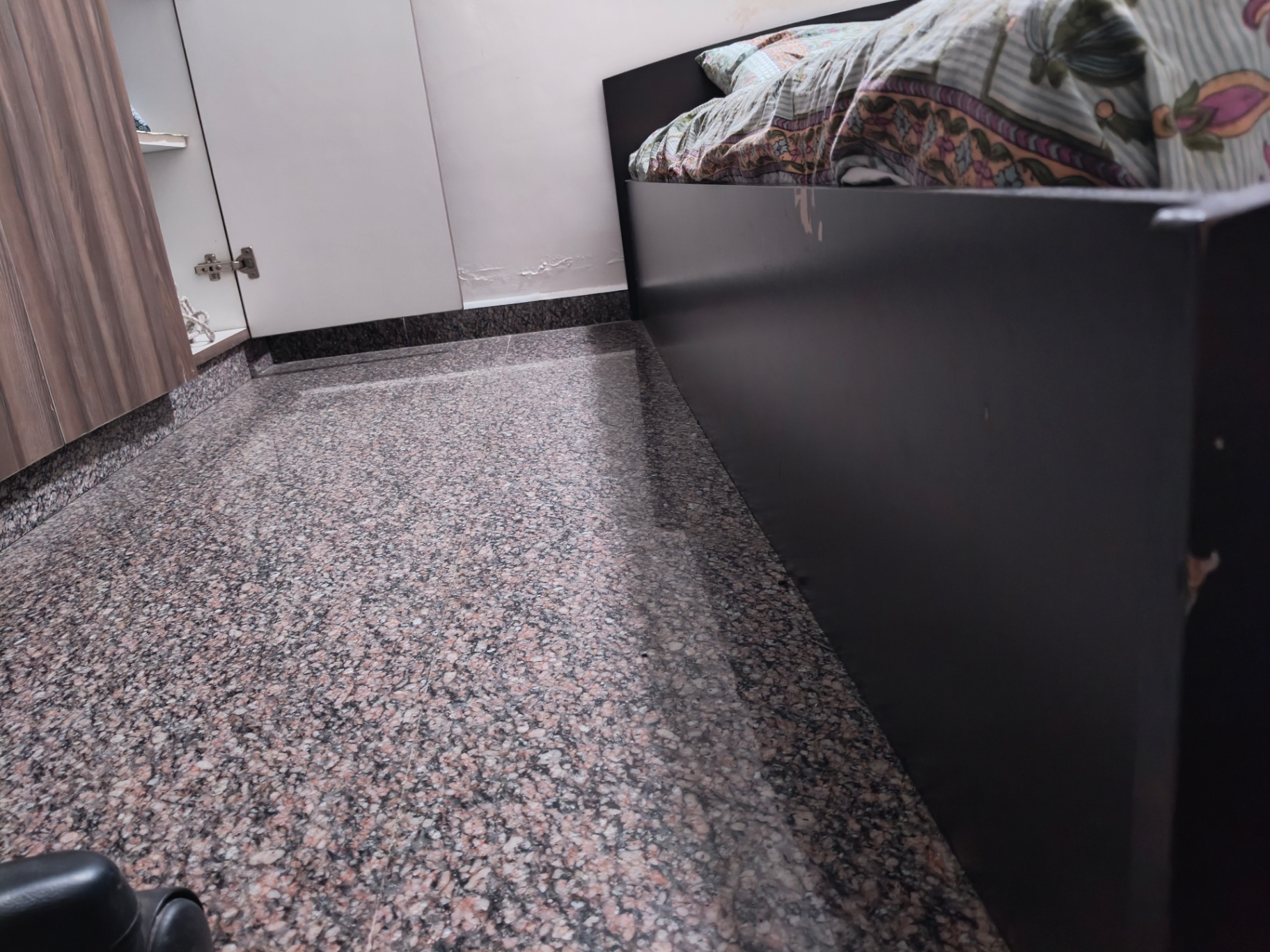 King size bed in a great condition  - Image 3