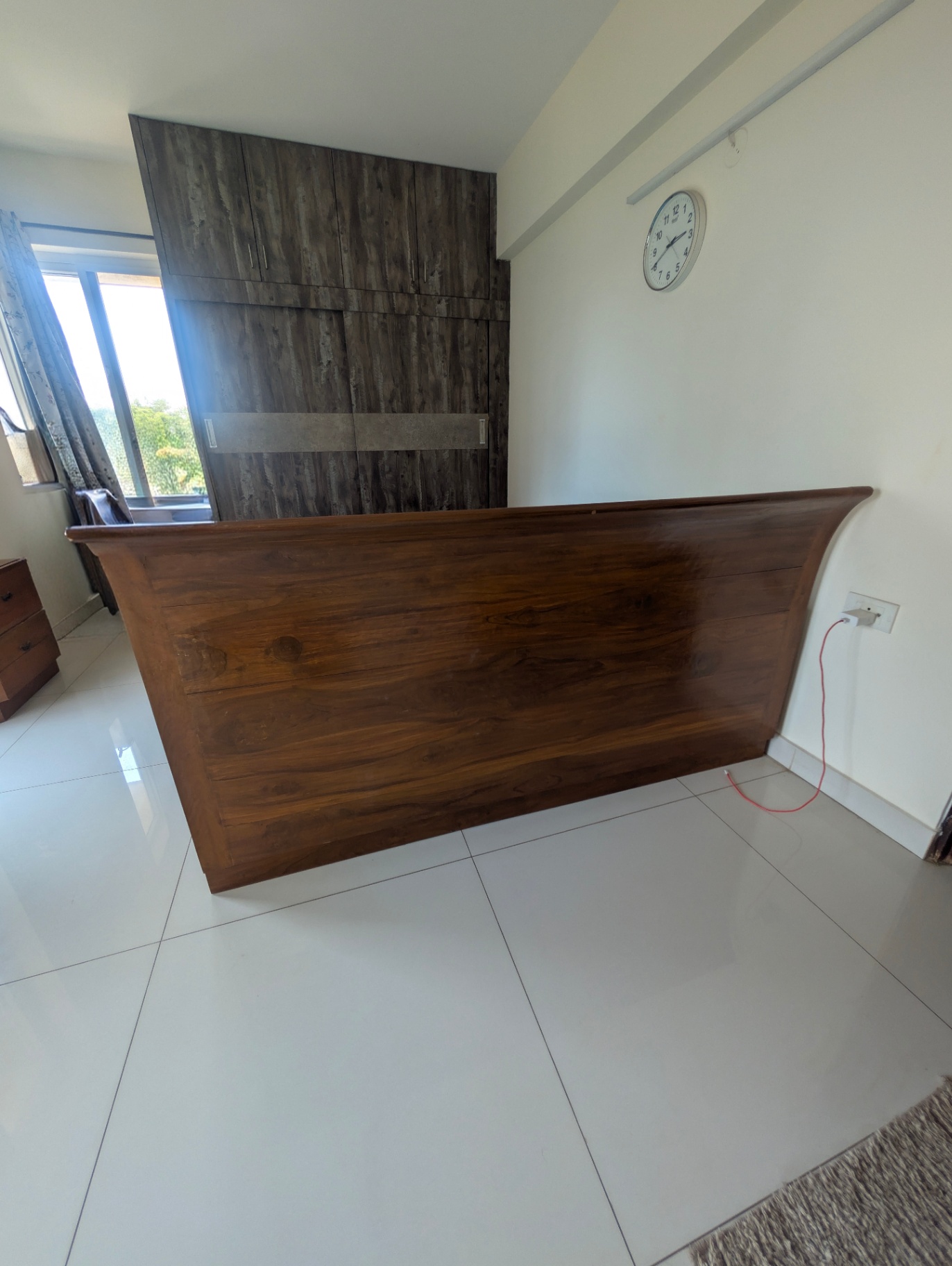 Teakwood Bed King Size with Mattress - Image 4