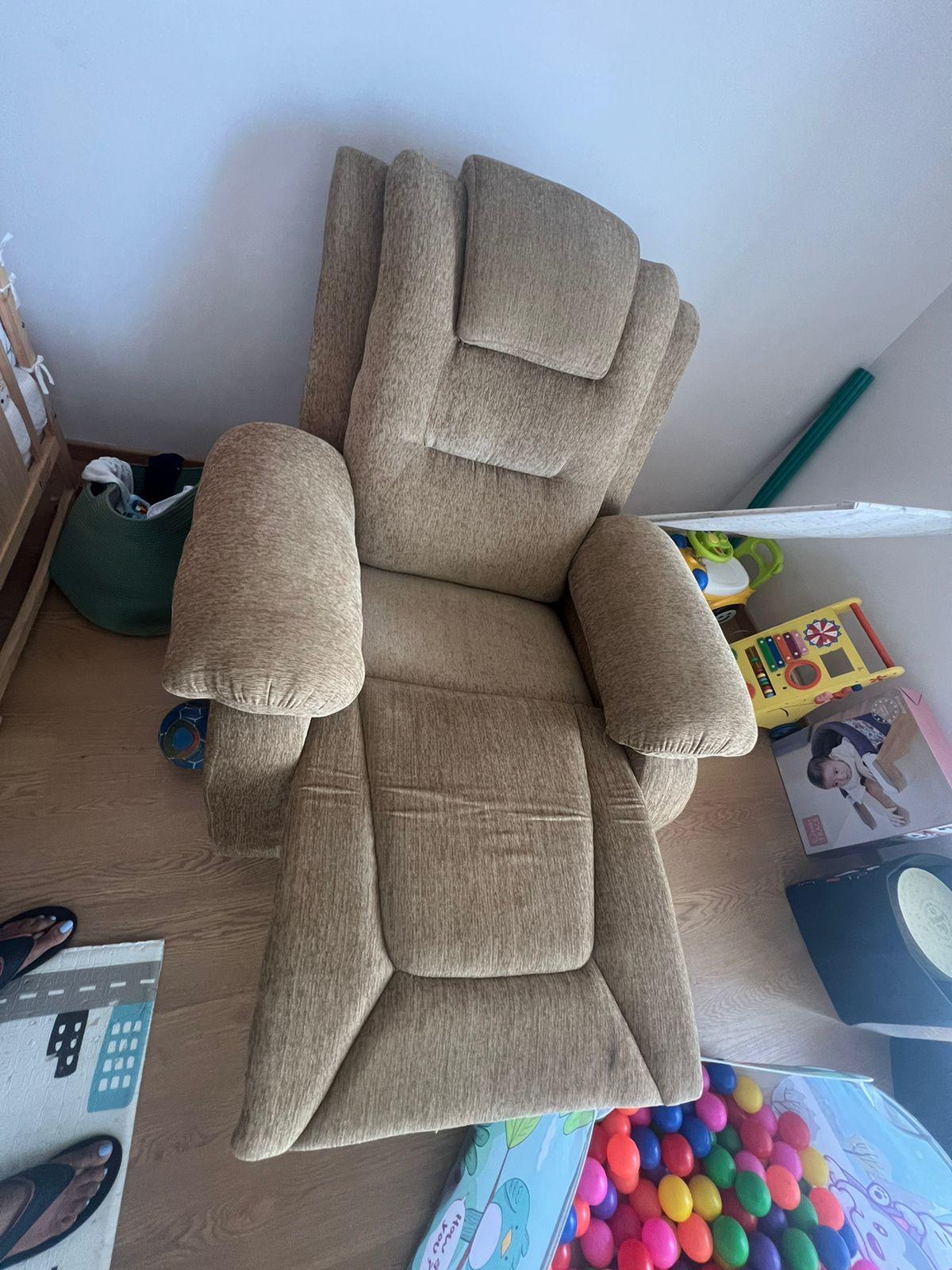 Fabric based 1 seater Recliner sofa  - Image 2