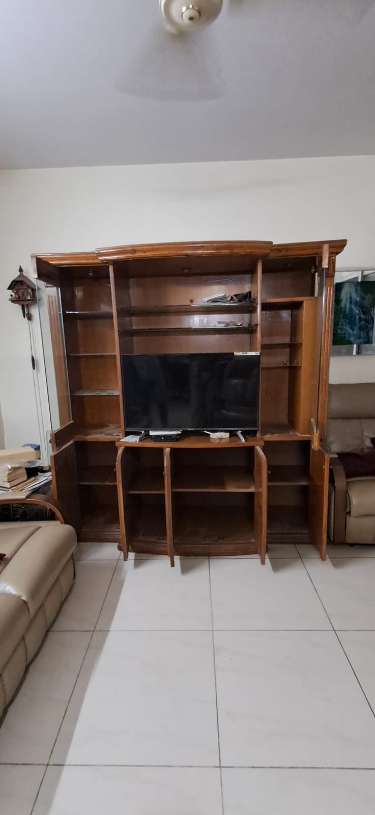 Grand Entertainment Center - Showcase Shelf - Image 3
