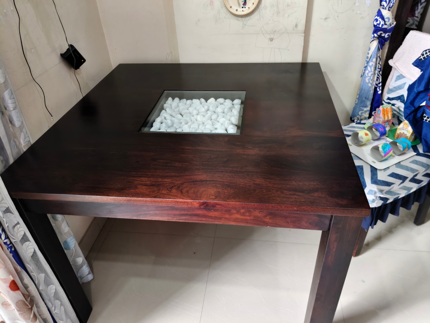 Urban ladder wooden dining table with 4 chair - Image 3