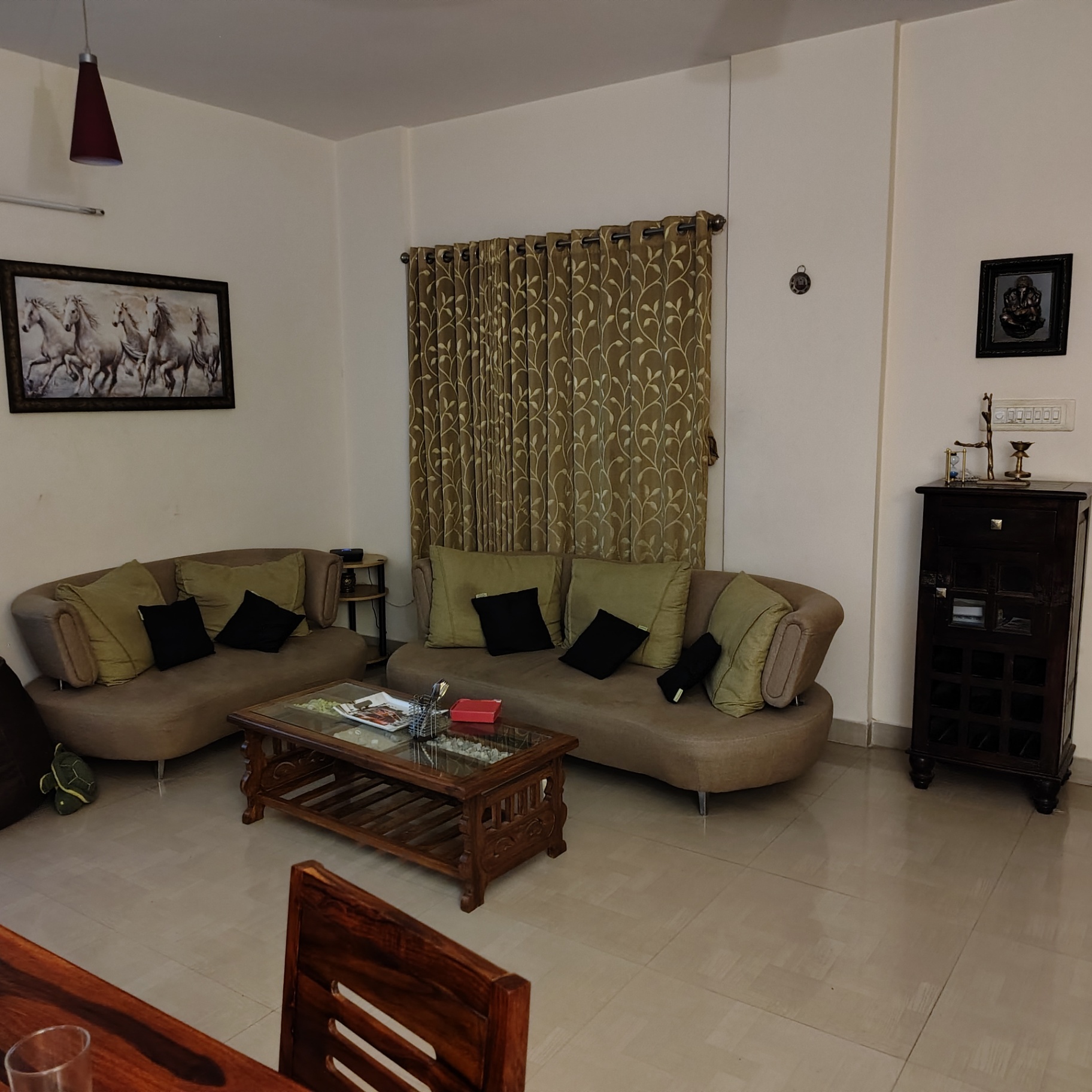 Durian Brand sofa cum bed Durian set 3+2 - Image 3