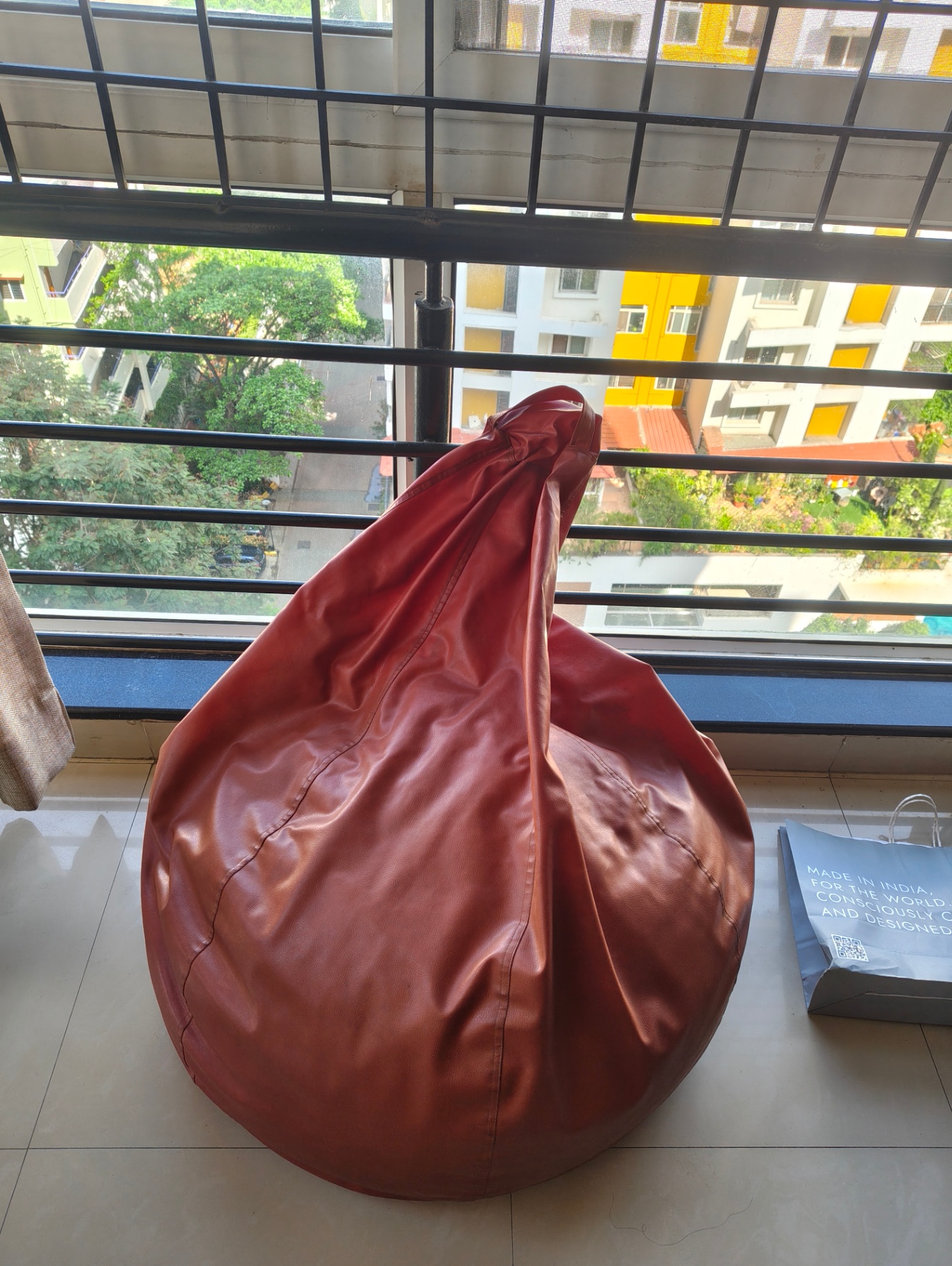 Red color bean bag - Image 2