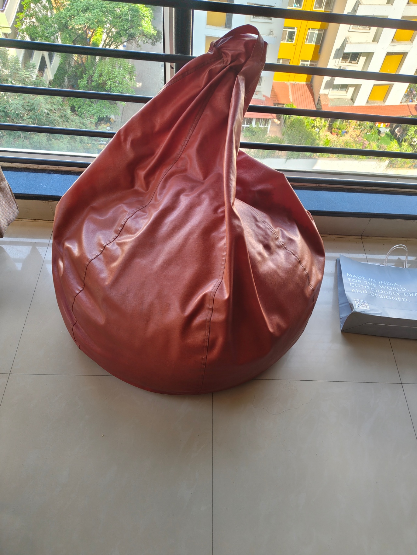 Red color bean bag - Image 3