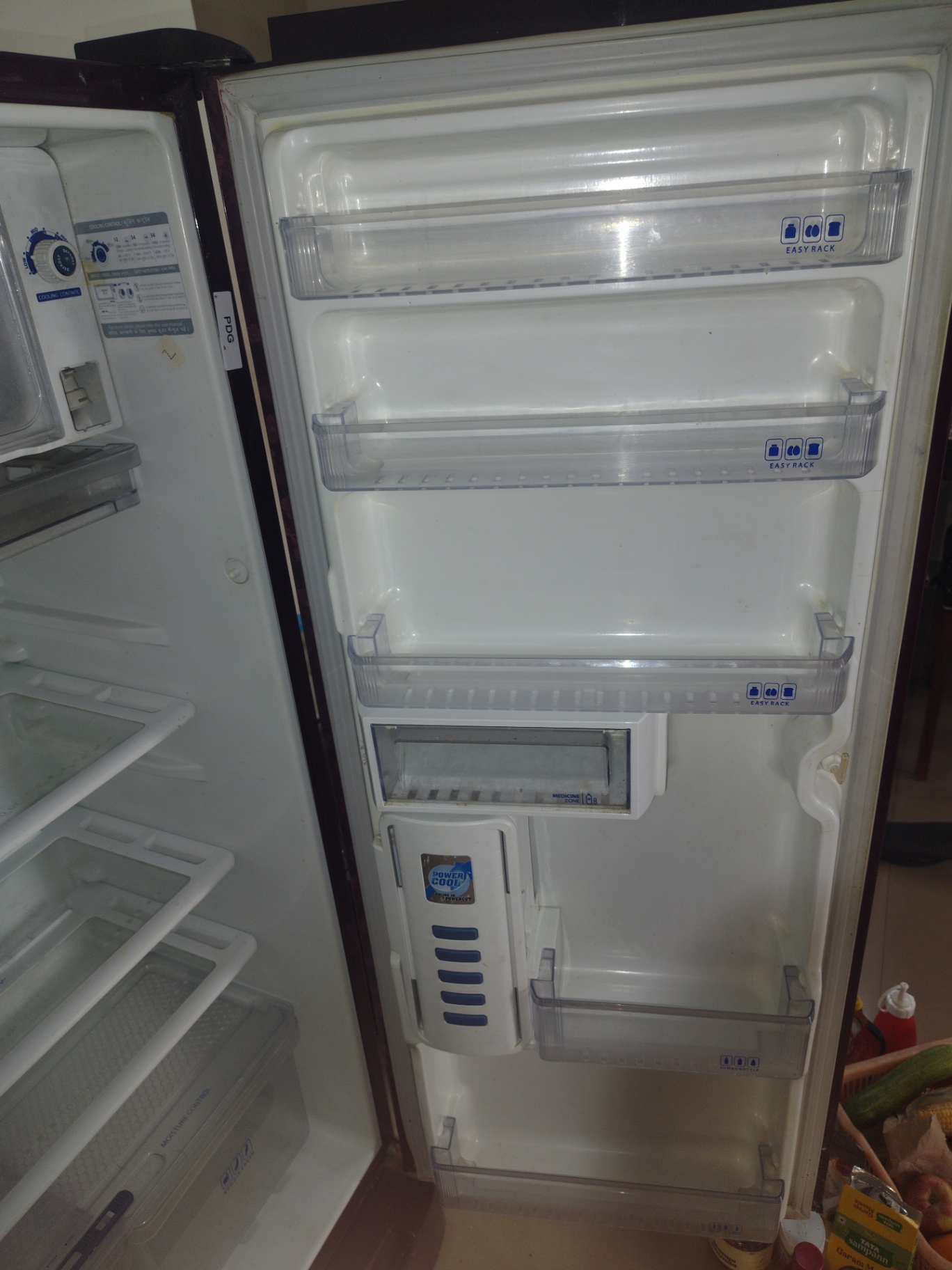 Whirlpool refrigerator 215 liter 4 star rating  - Image 2