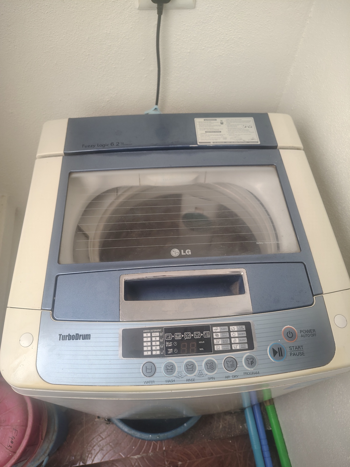 Lg top load 6.2kg fully automatic washing machine in well maintained condition  - Image 1