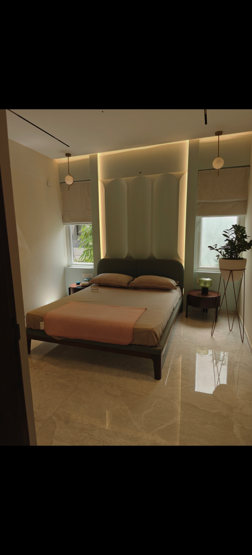 Queen size bed with modern design along with mattress - never used - Image 1