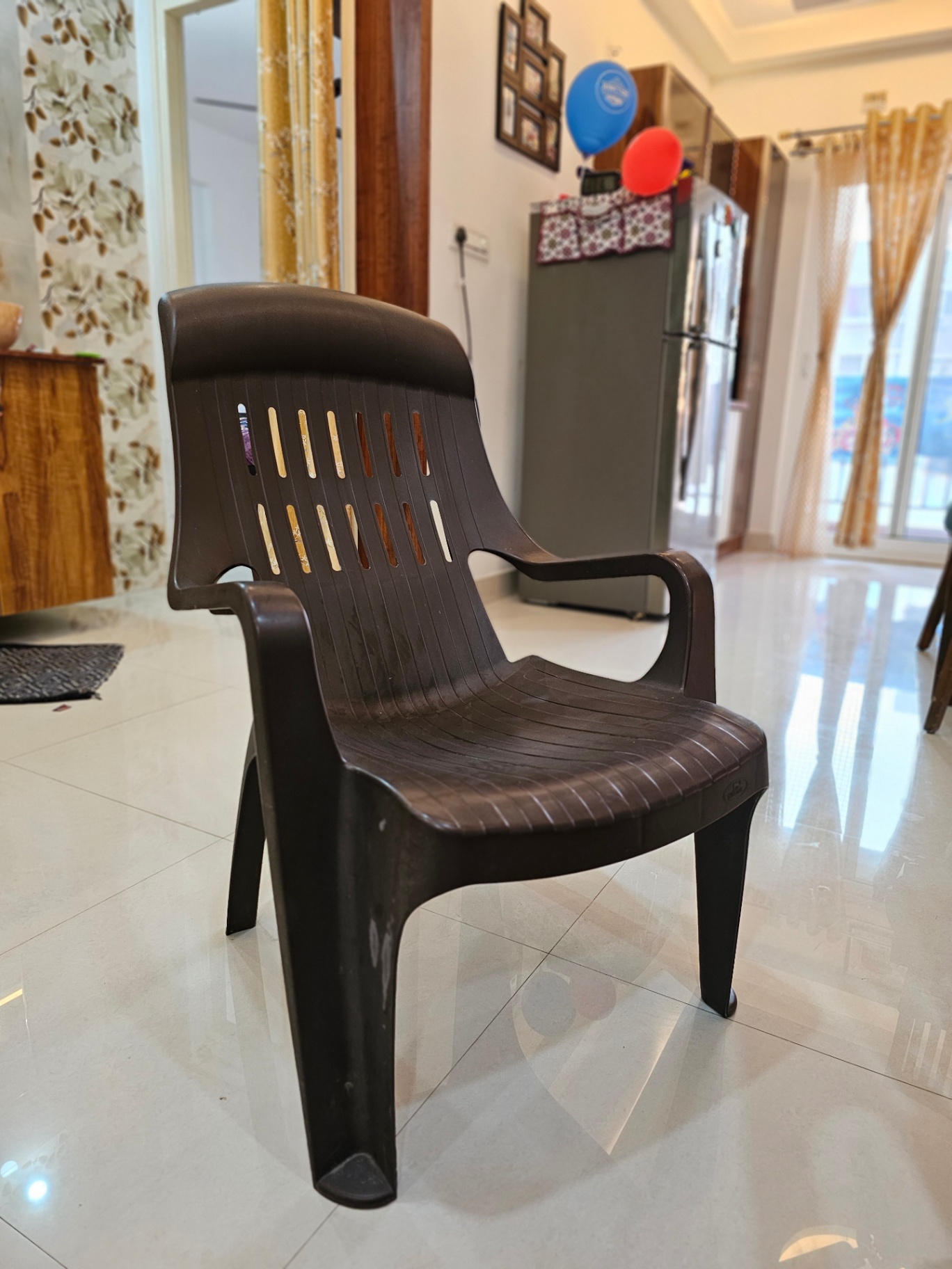 Chairs and Table - Image 1