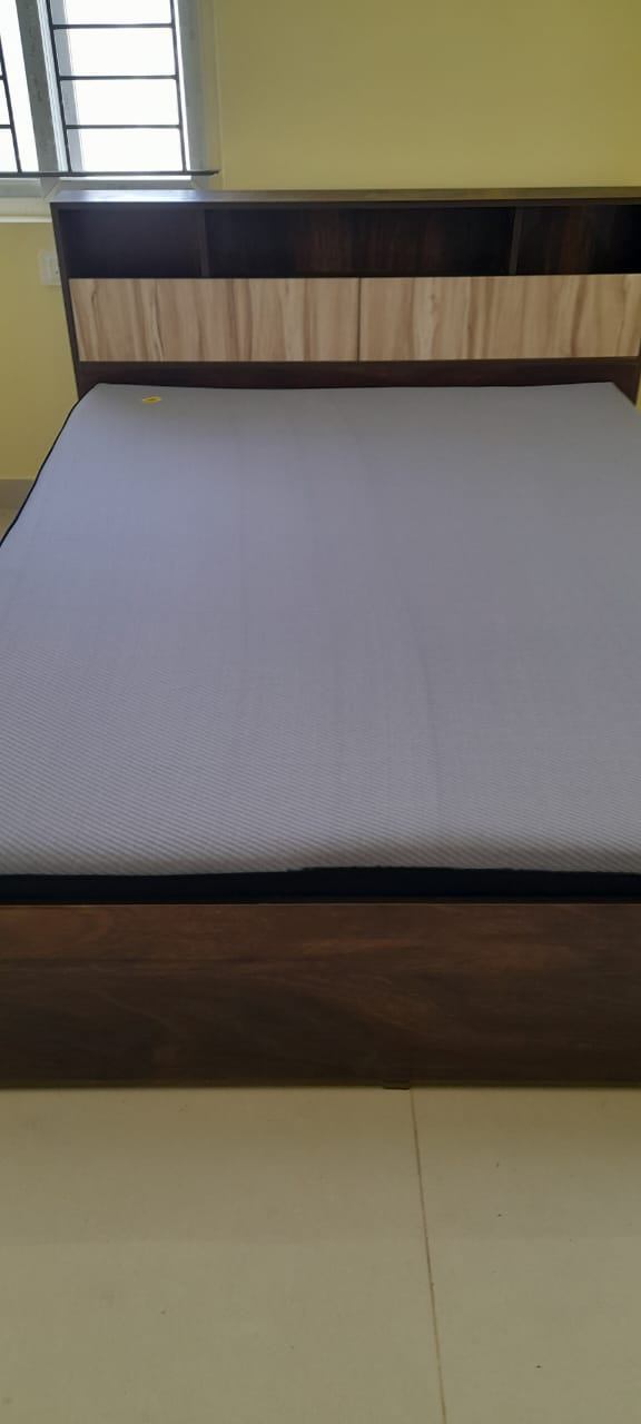 Queen Bed and mattress  - Image 1