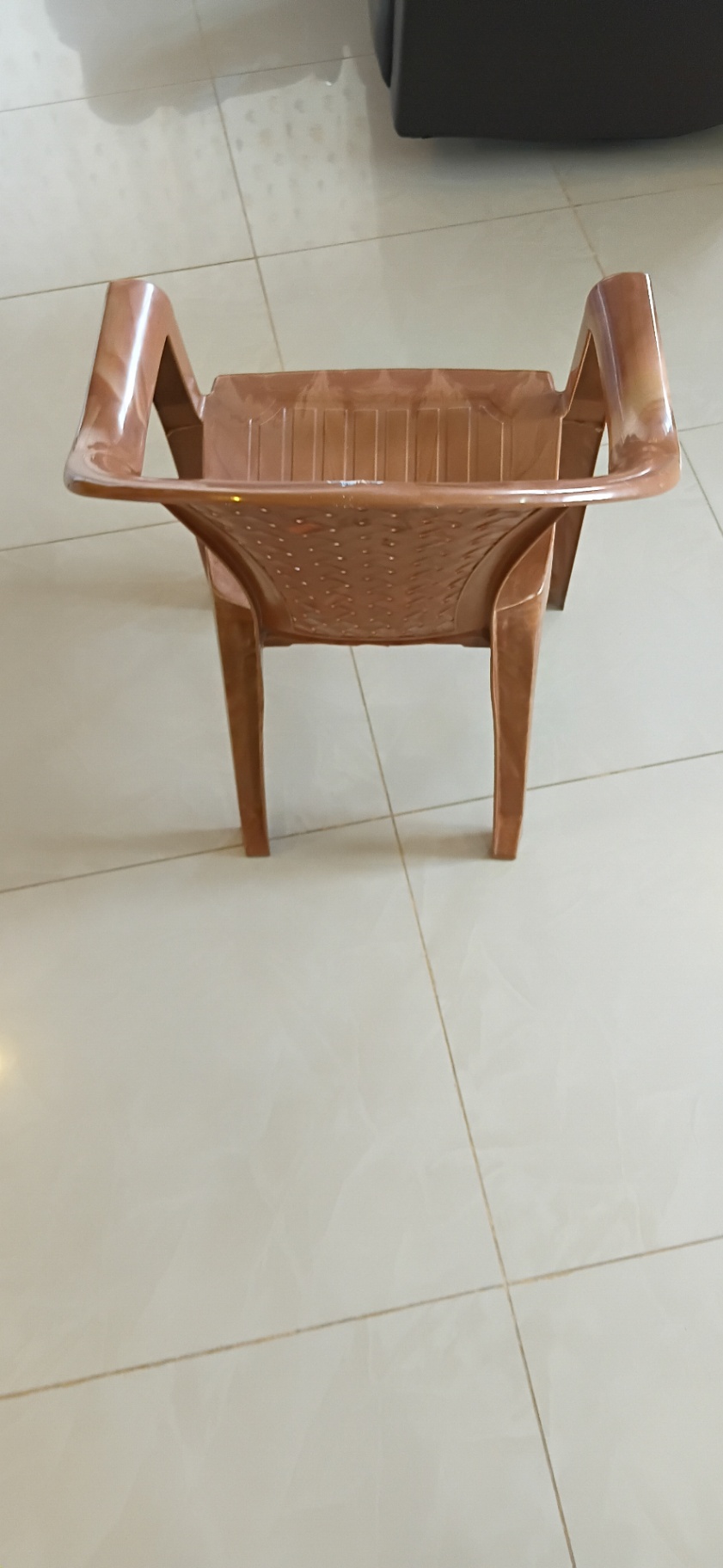 250Rs - Cello High grade plastic chair - Image 4