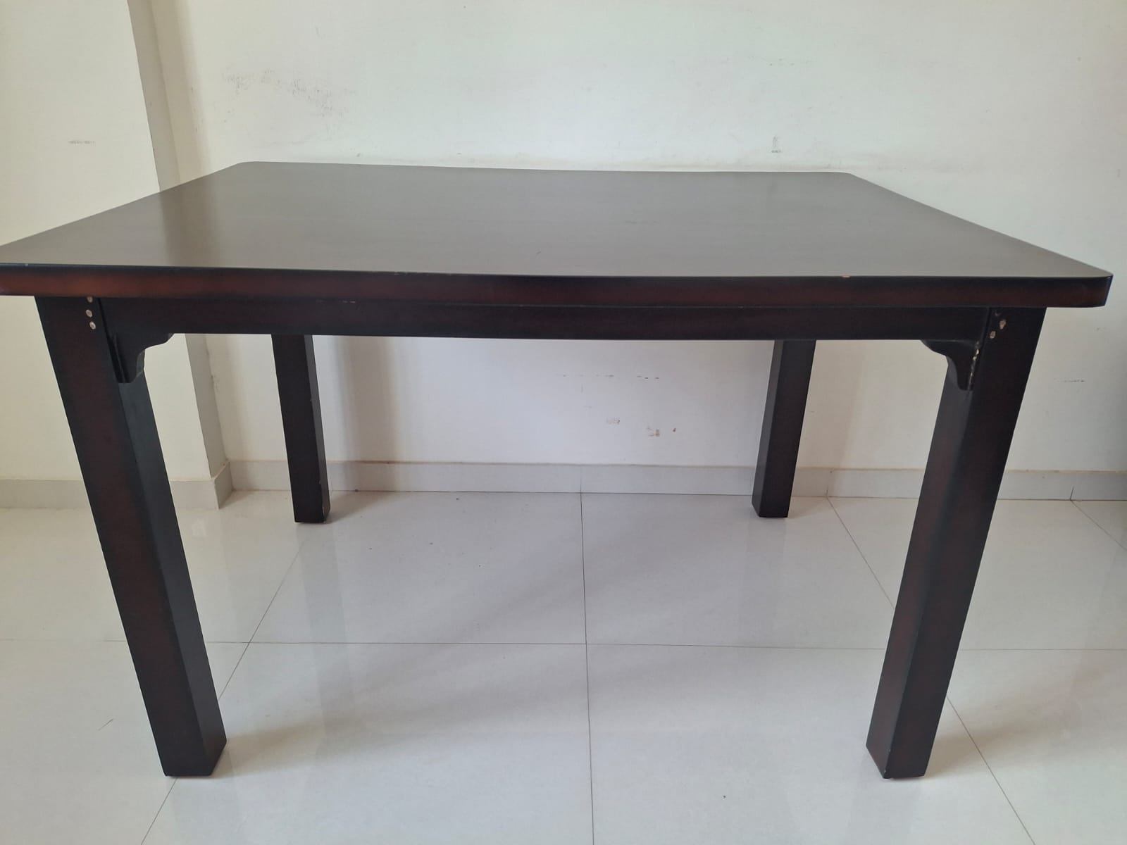Dining table - Comfortable for 4 - Image 3
