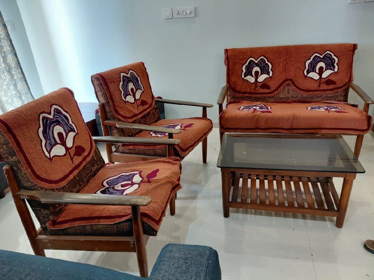 2+1+1 seater sofa with heavy discount - Image 1