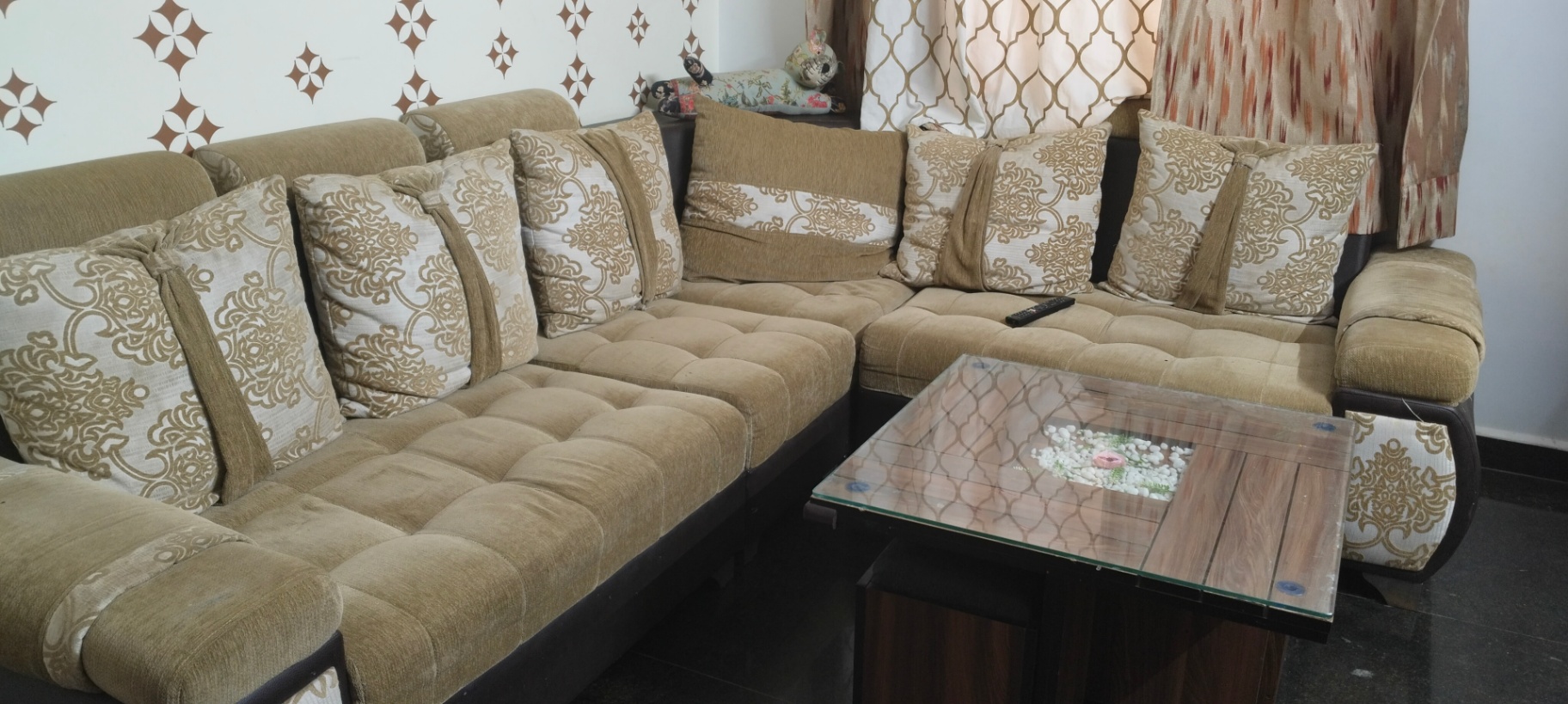 6 seater L shape sofa  - Image 2