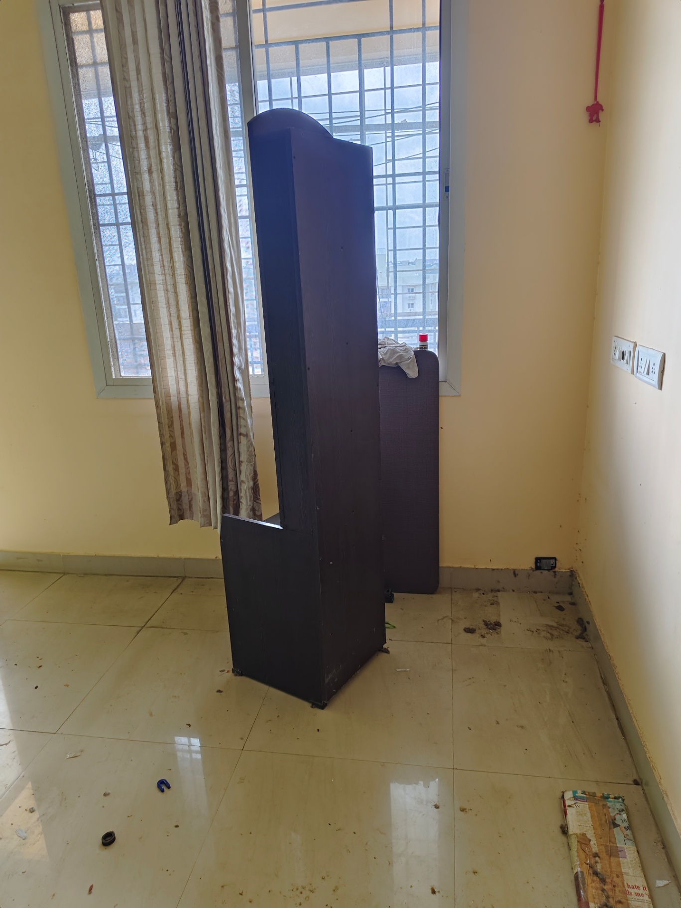 Dressing table with mirror and storage - Image 5