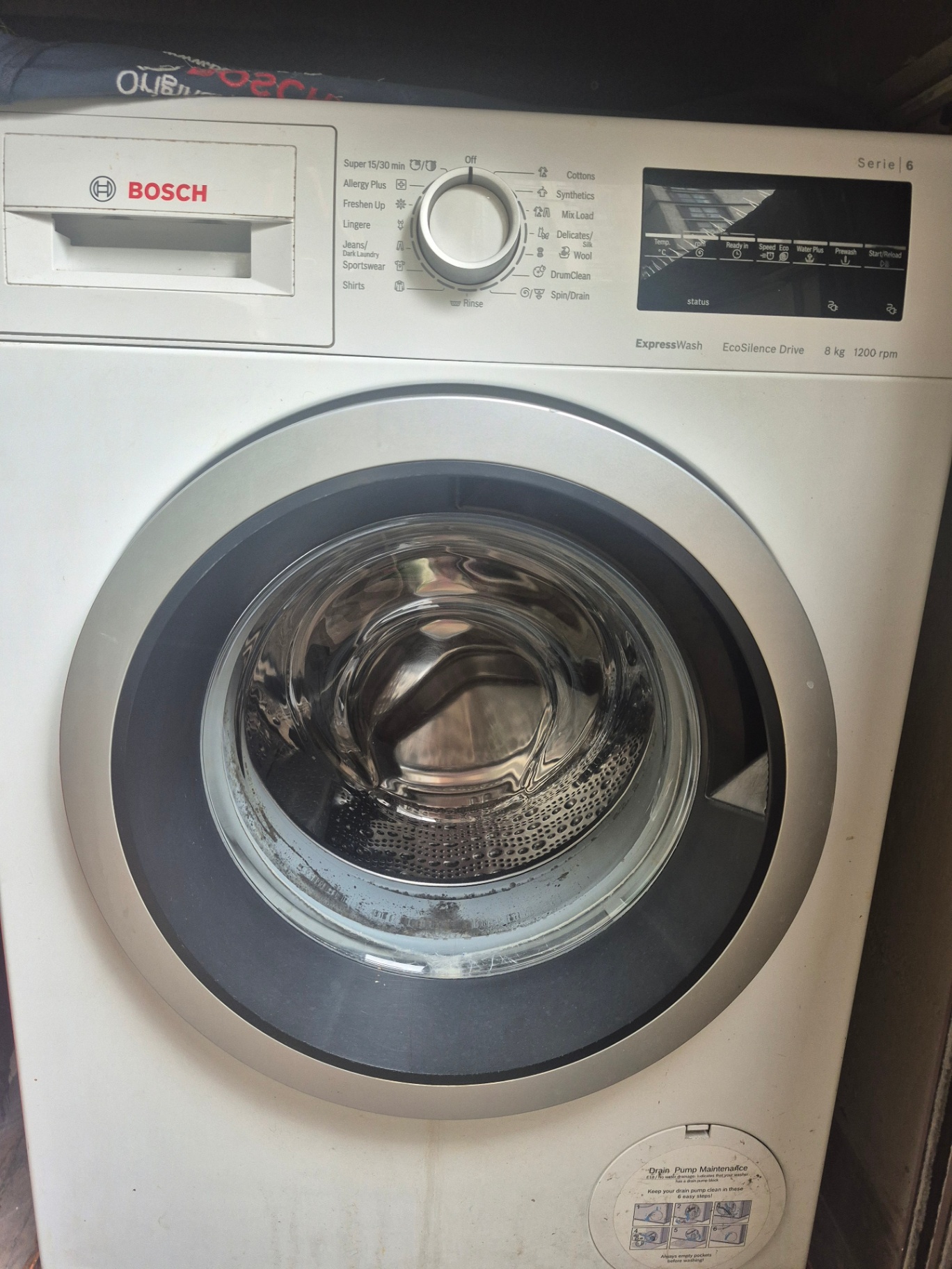 Bosch front load washing machine - Image 2