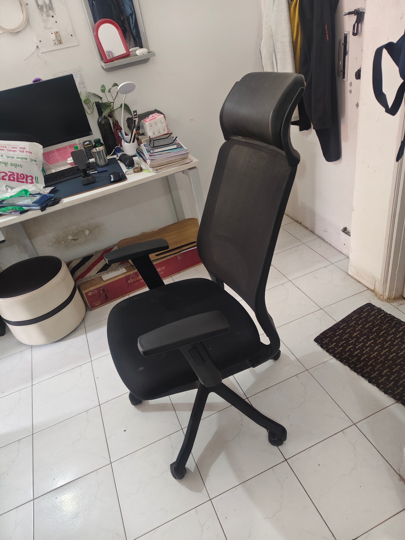 Office Chair - Image 2