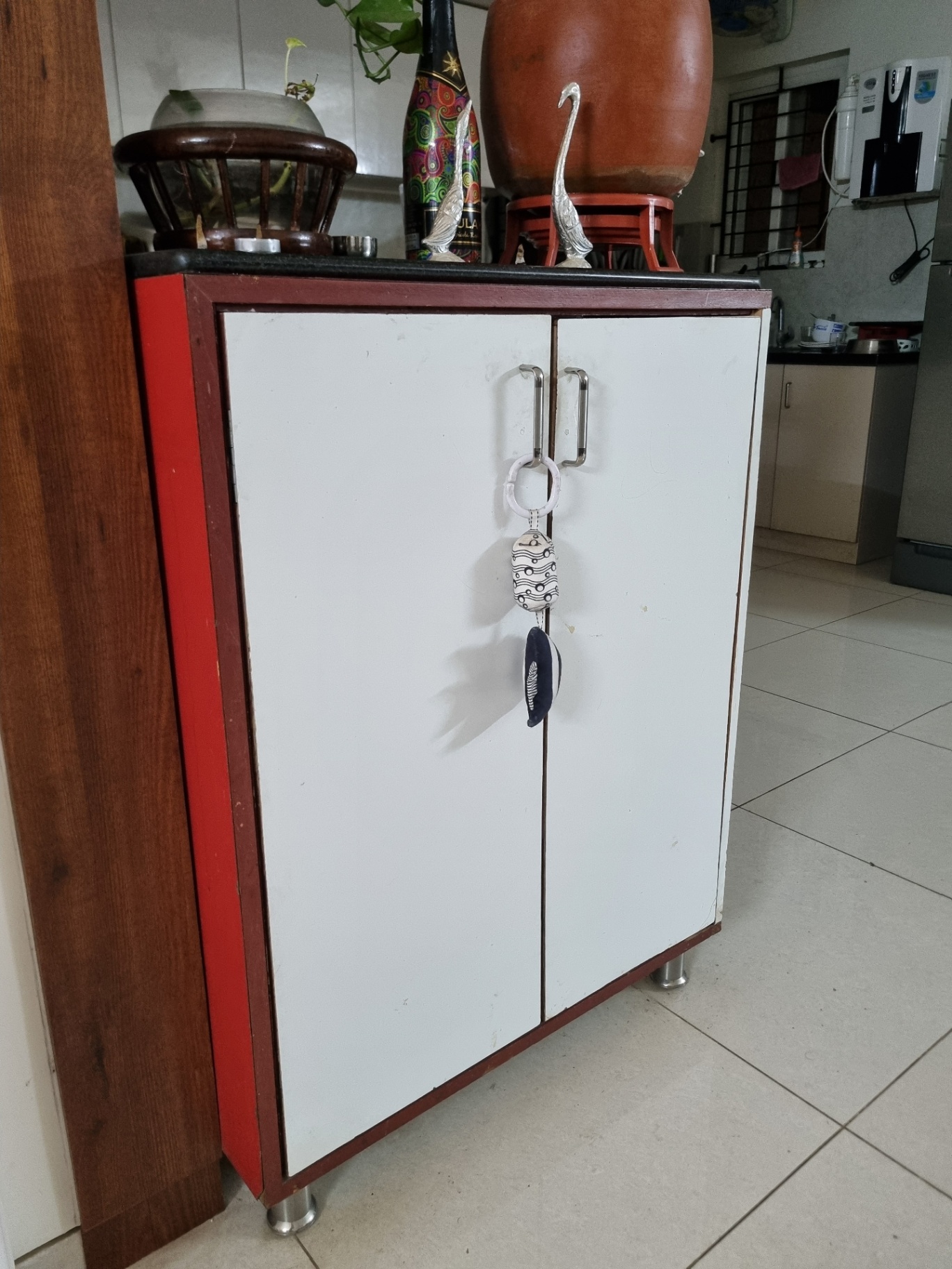 Crockery Unit - Image 2