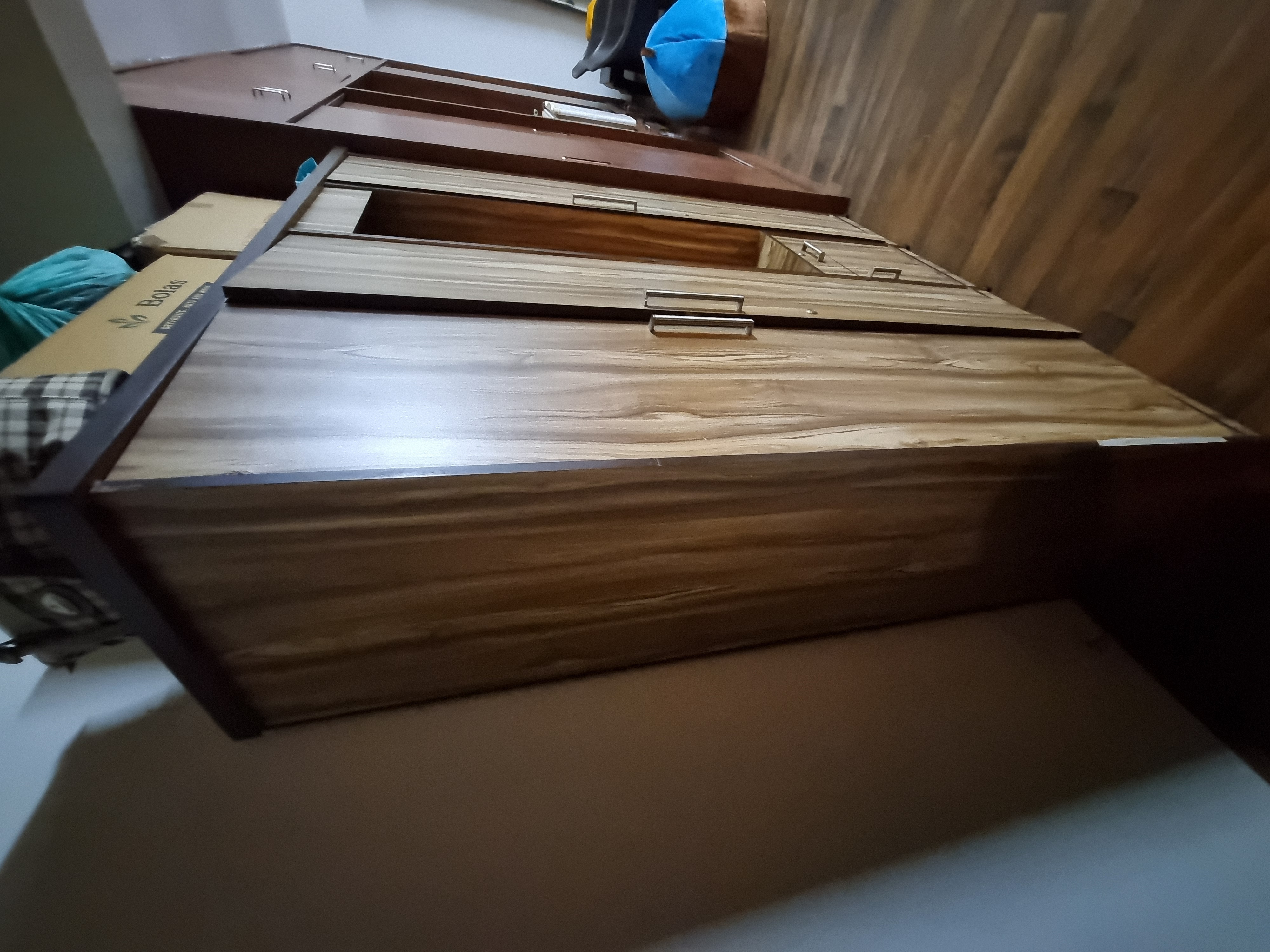 Three-Door Wardrobe with Dressing Mirror - Image 2