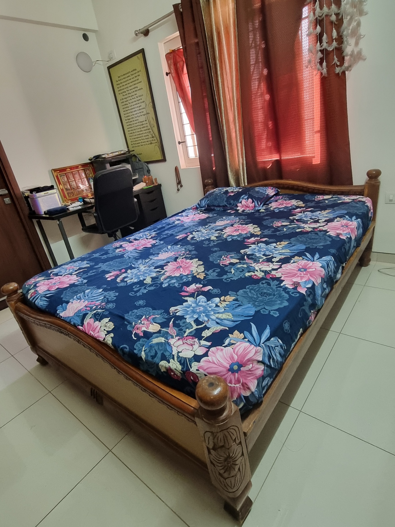 Queen Size Solid Wood Double Bed - Image 2