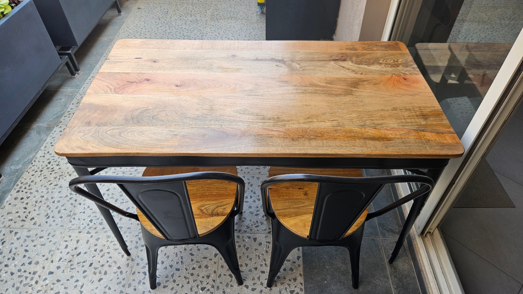 Cafe style solid wood and metal dining set - Image 2