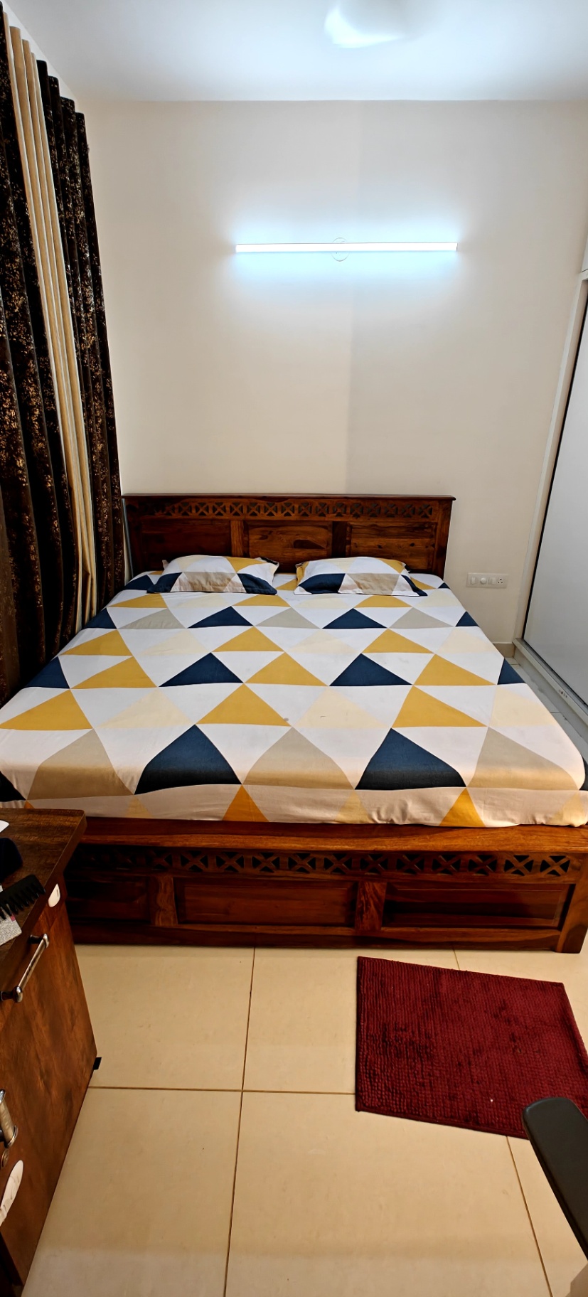 Sheesham wood beds with storage king size - Image 2