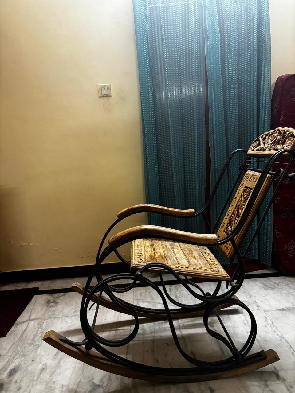 Rocking chair  - Image 3