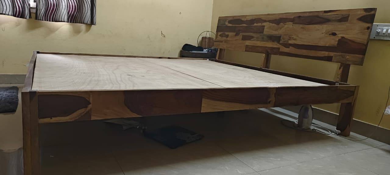 Wakefit king size bed - Image 1