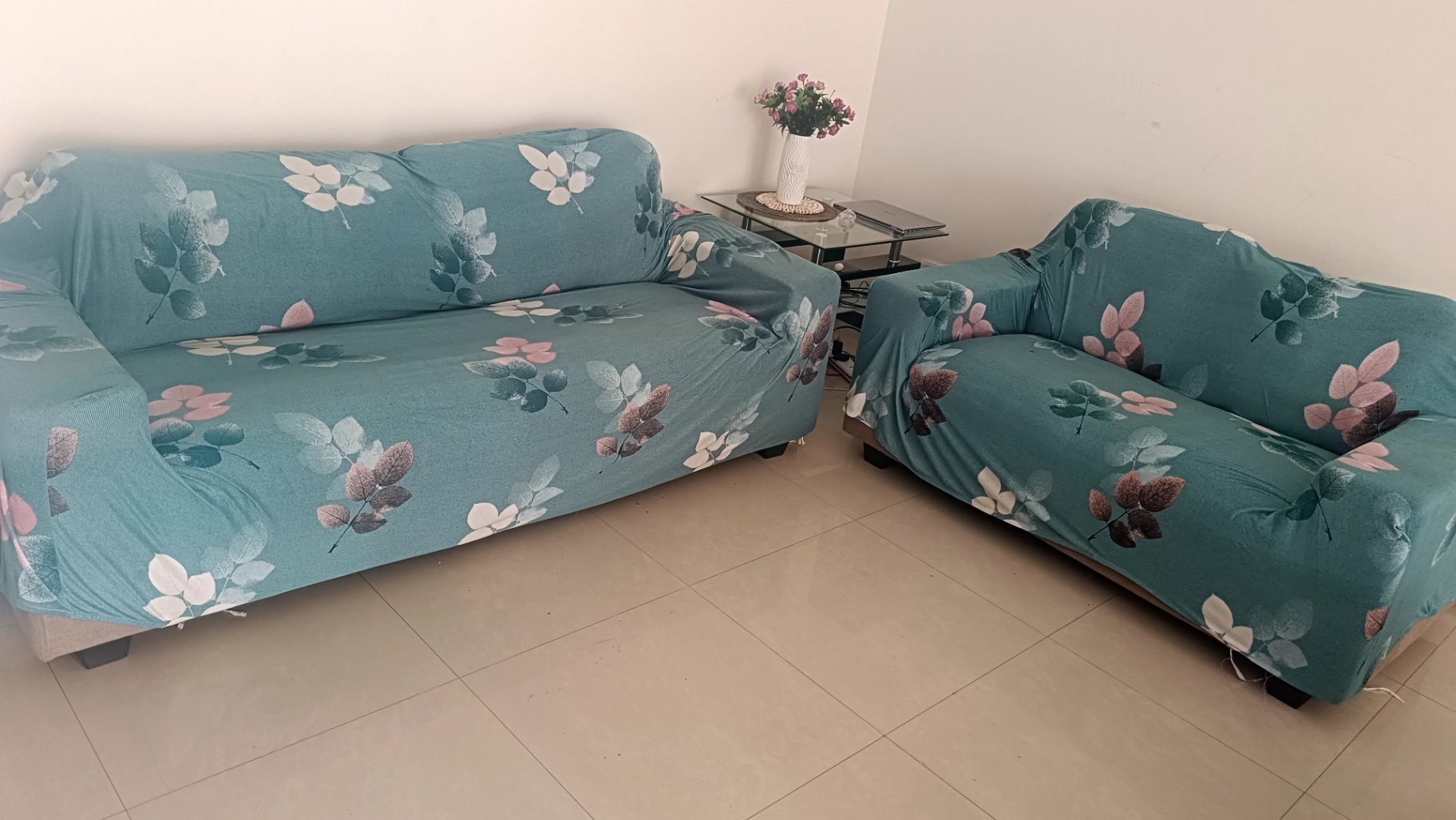3+2 sofa set - Image 1
