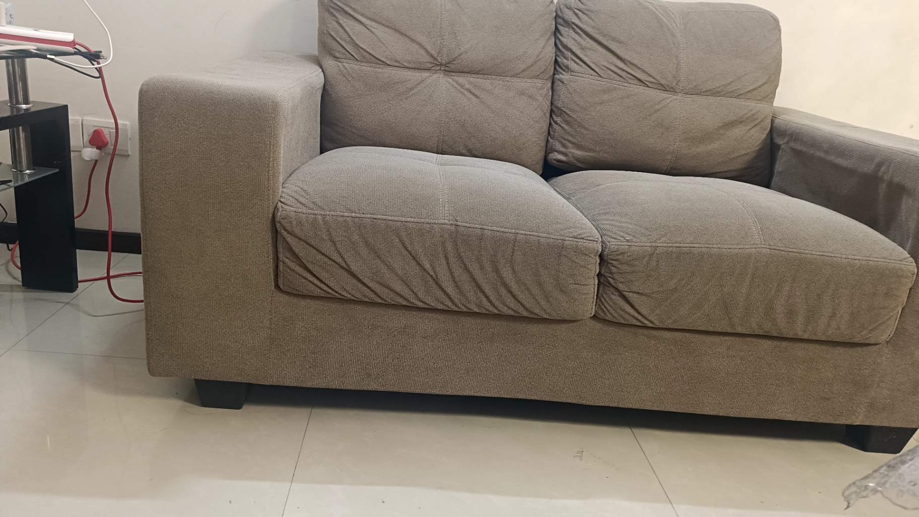 3+2 sofa set - Image 3