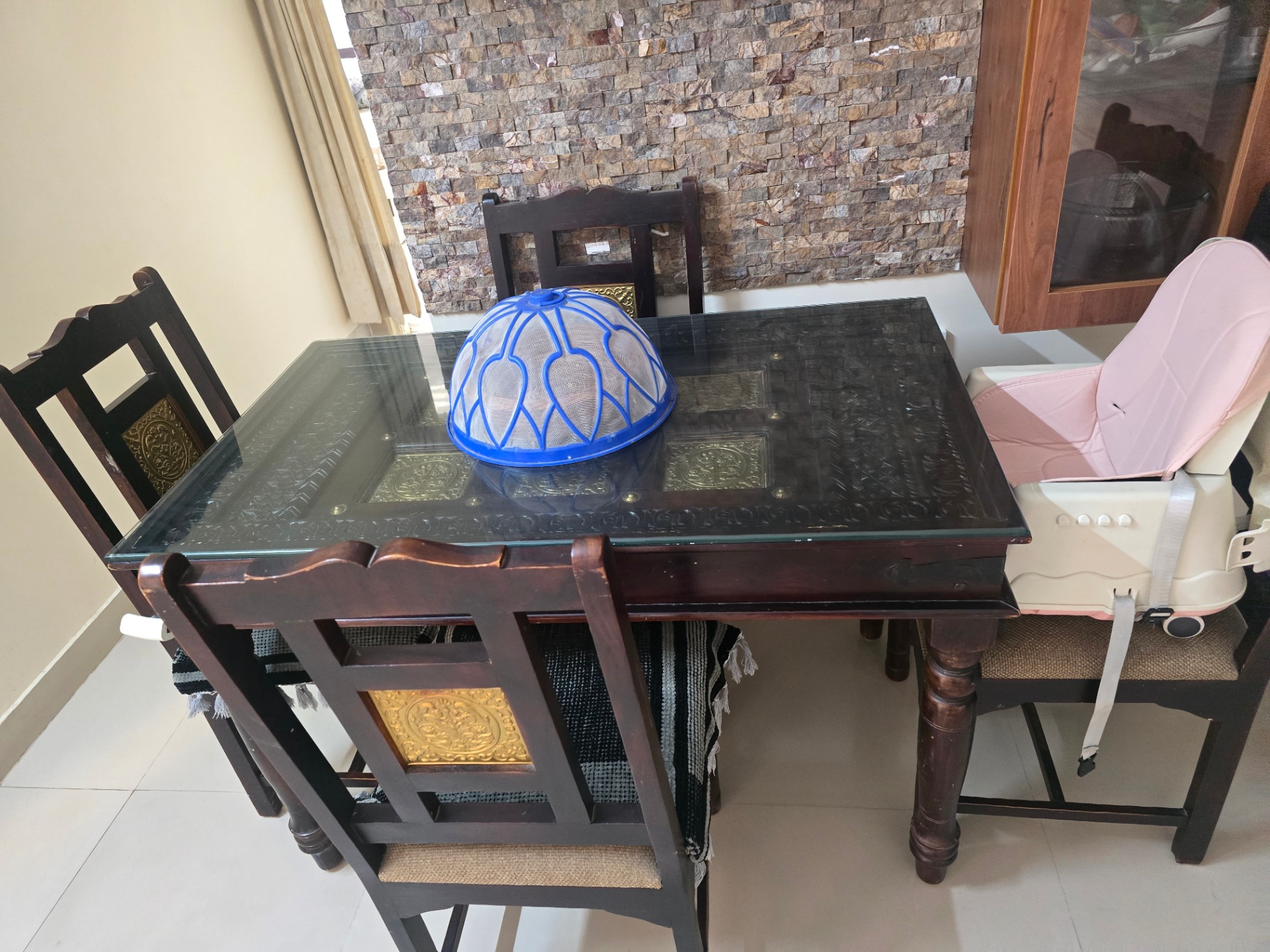 Jodhpuri Sheesham dining table - Image 1