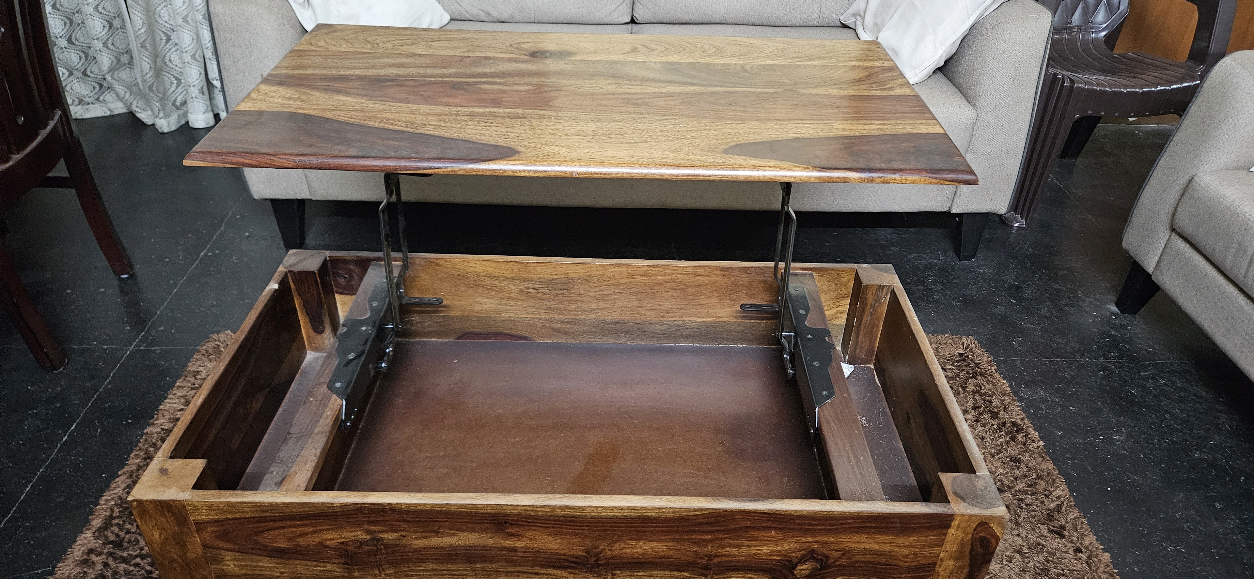 Royal Oak Solid Wood Lift-Top Center Table with Storage - Image 2