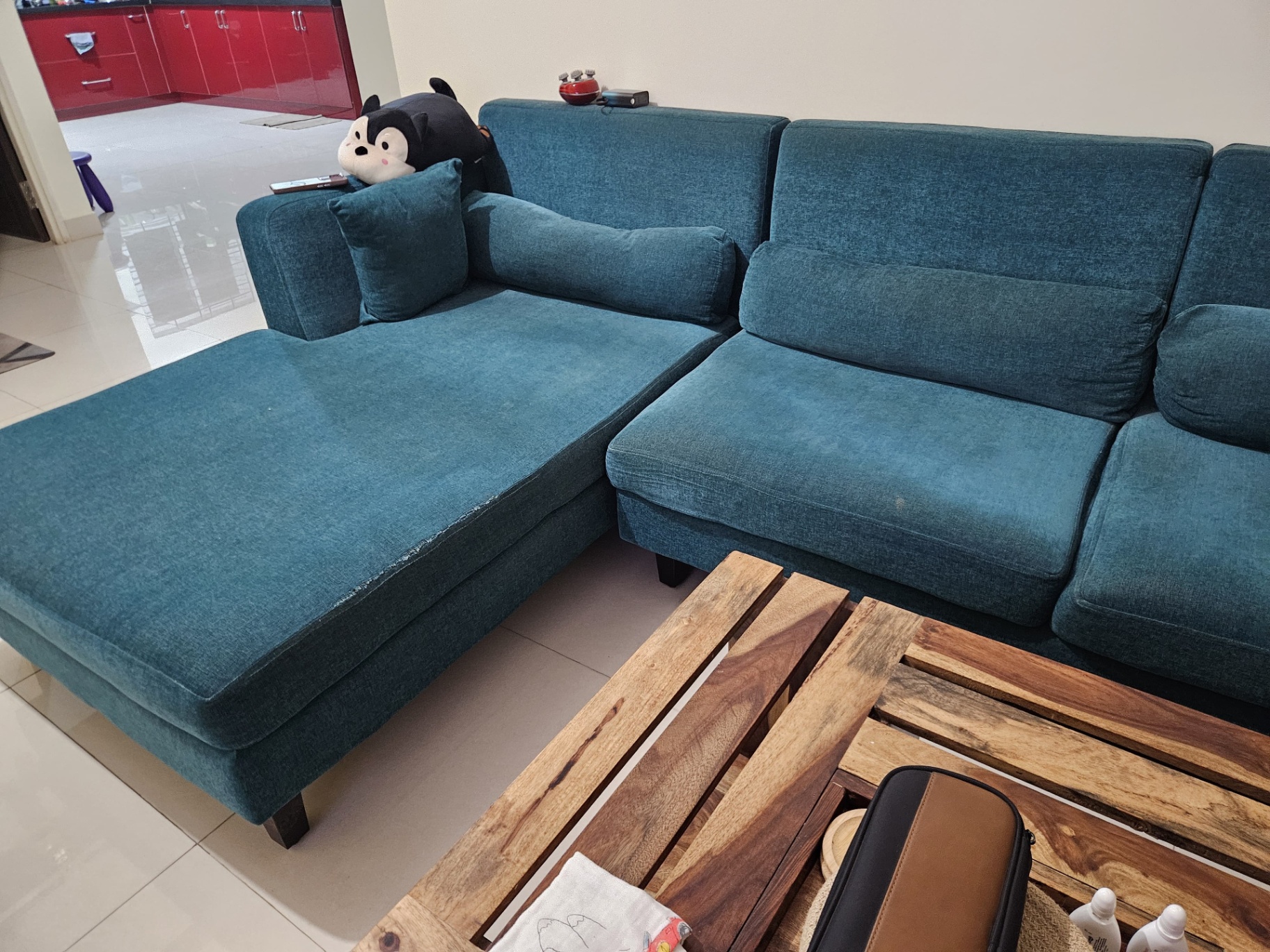 5 Seater L Shape Sofa - Image 1