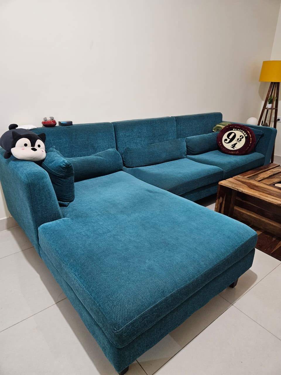 5 Seater L Shape Sofa - Image 5