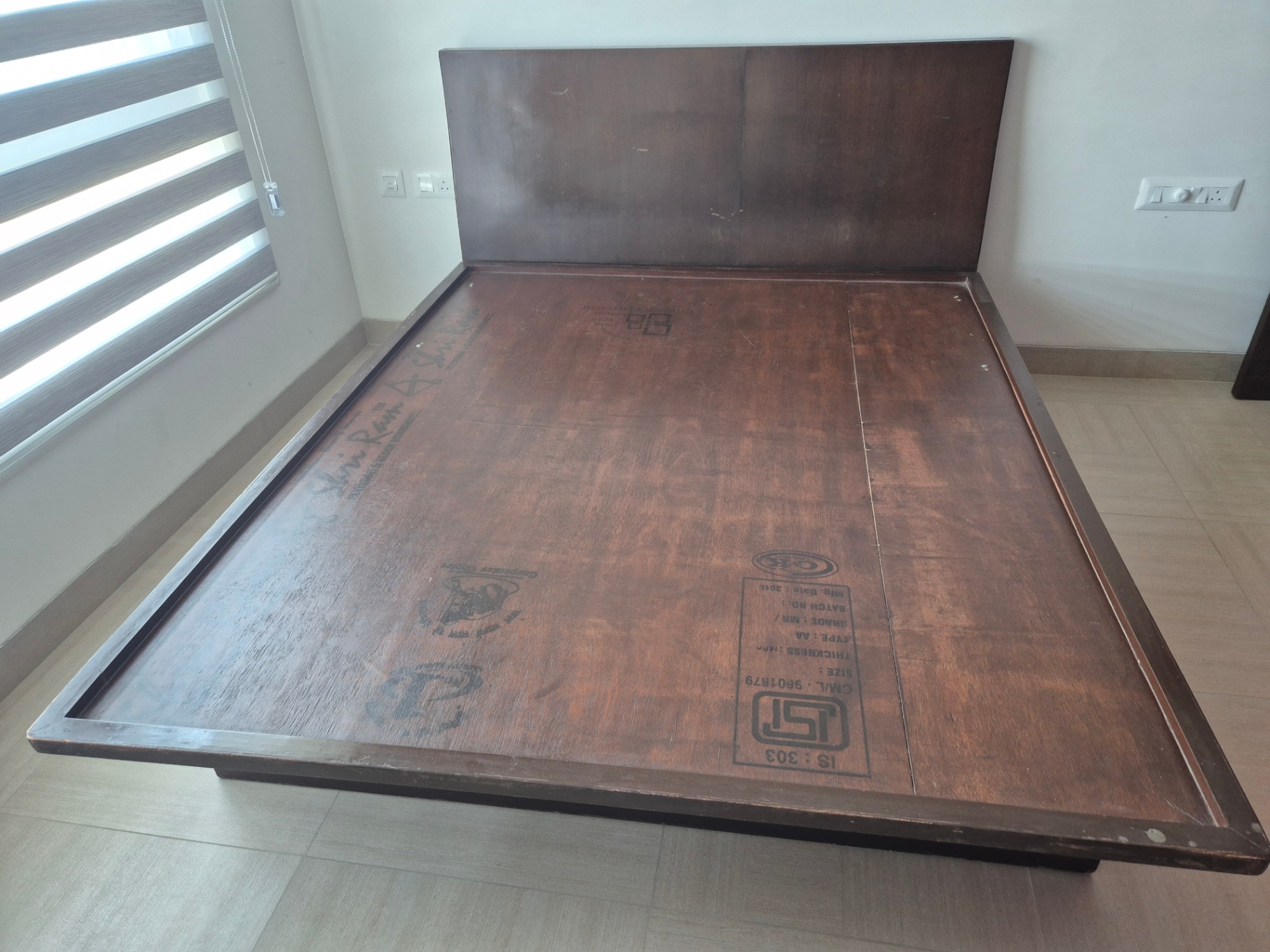 5ft x 6ft double bed with storage - Image 3