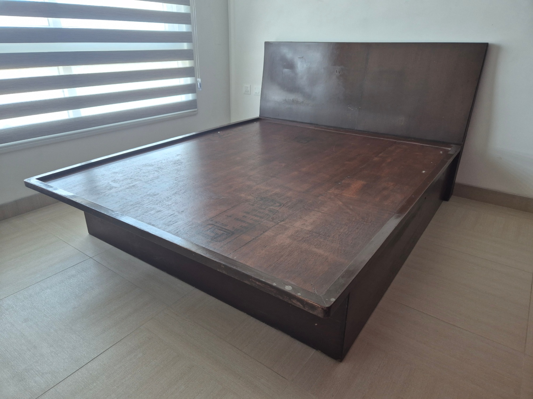 5ft x 6ft double bed with storage - Image 2