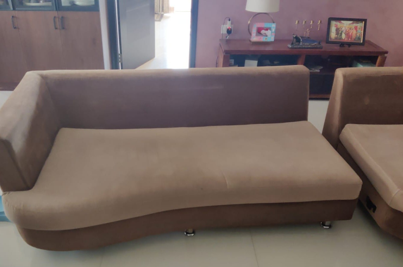 Damro L shaped sofa in good condition  - Image 3