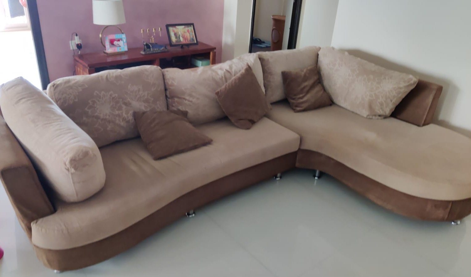 Damro L shaped sofa in good condition  - Image 5