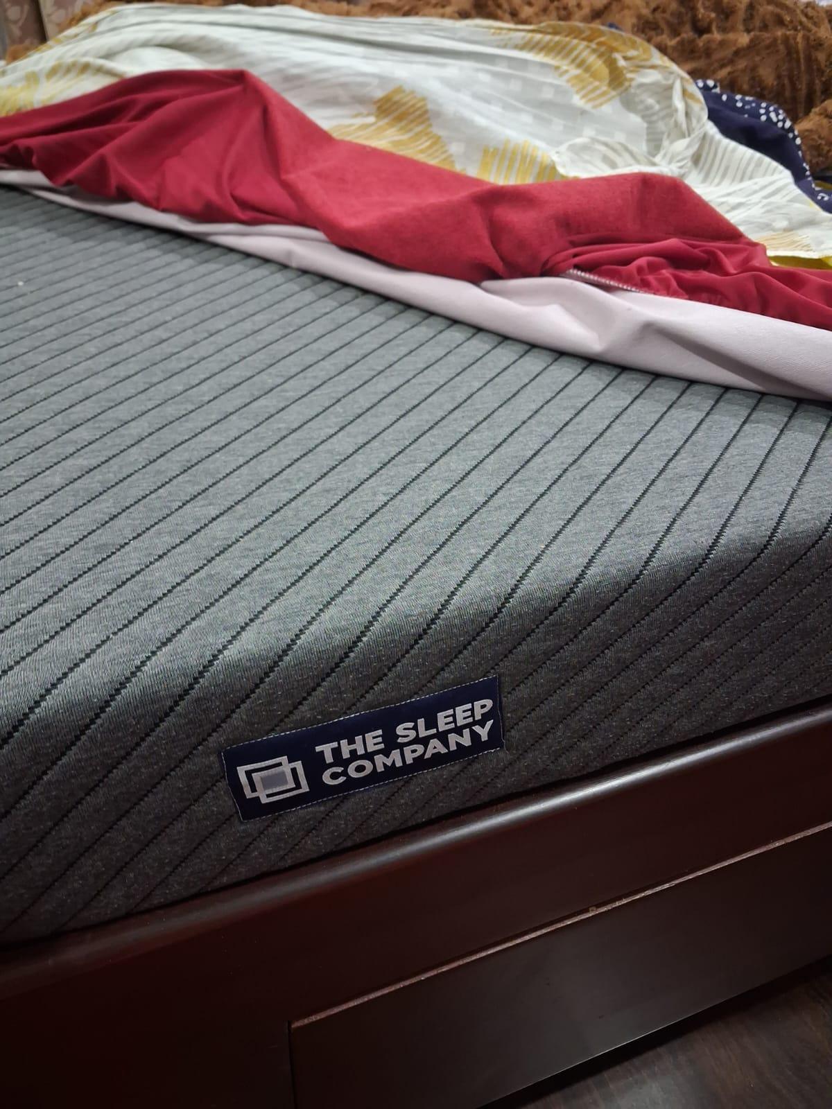 Sleep Company Queen Sized mattress Smart Grid Ortho Matress  - Image 2