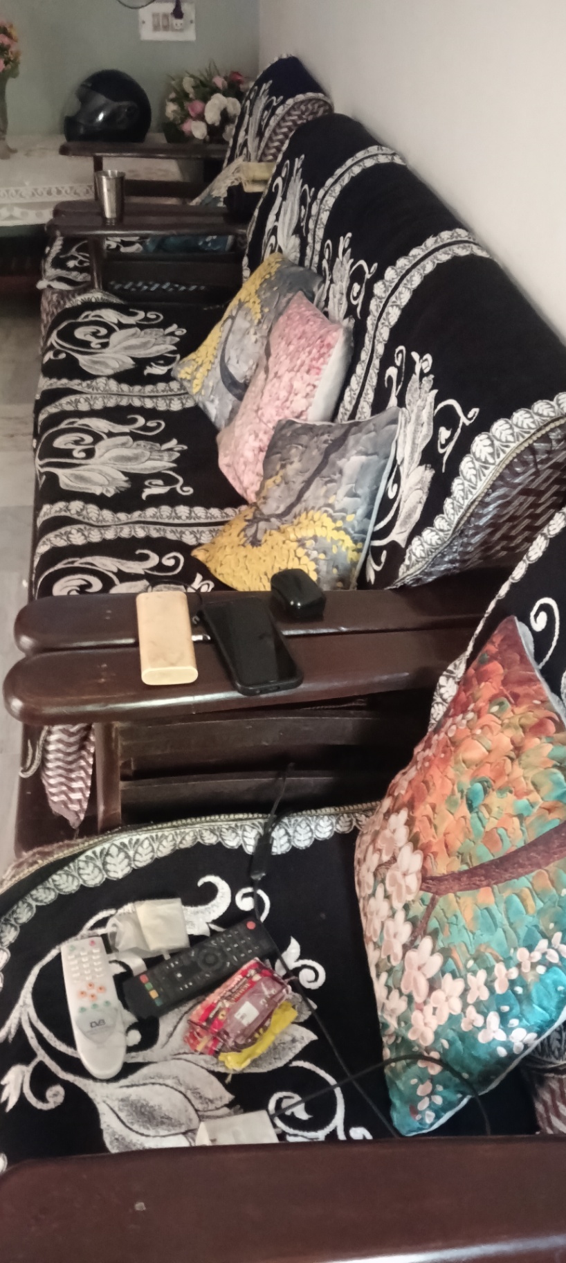 Wooden sofa set - Image 3