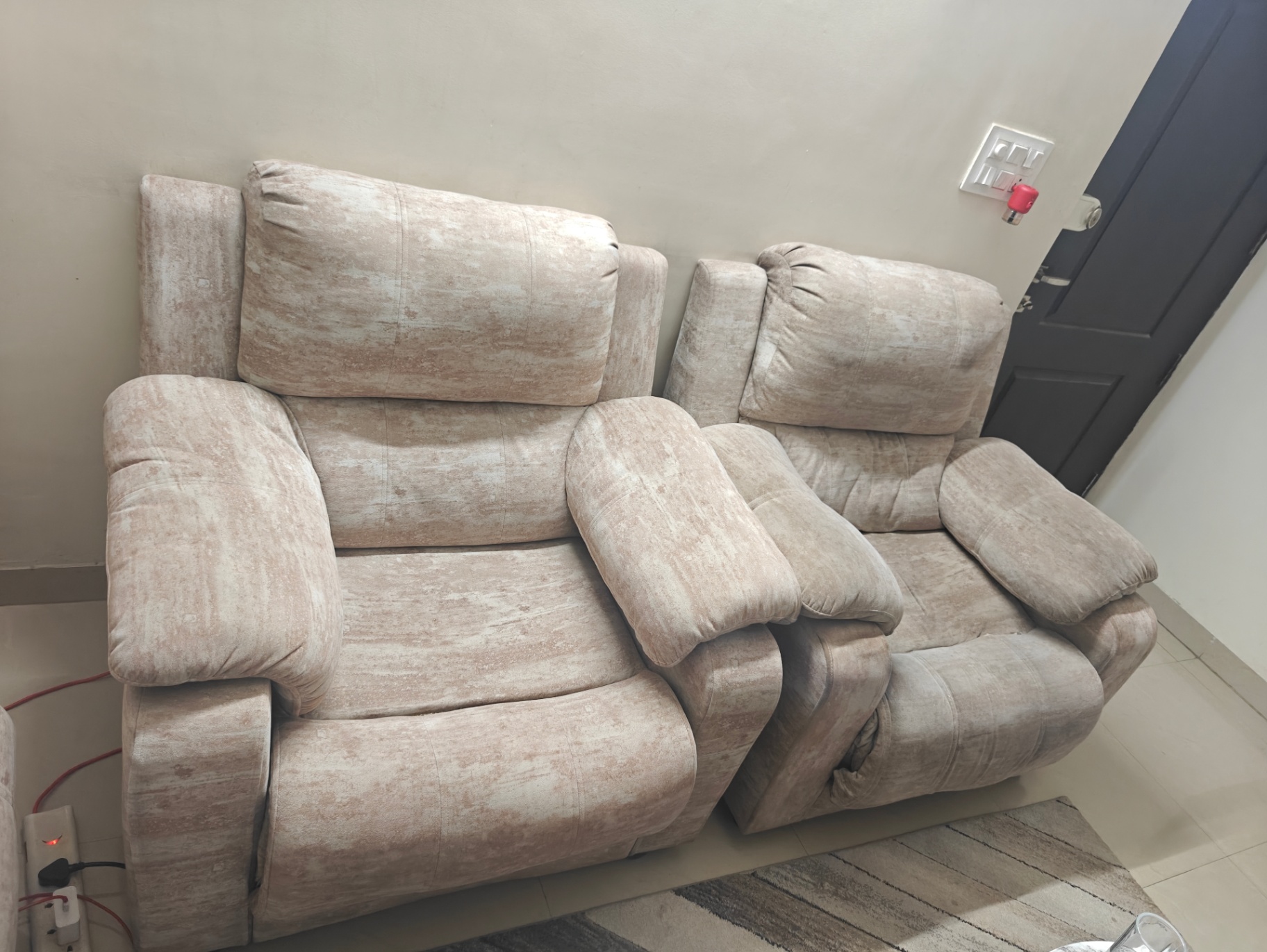 3+1+1 Sofa Set - Image 4