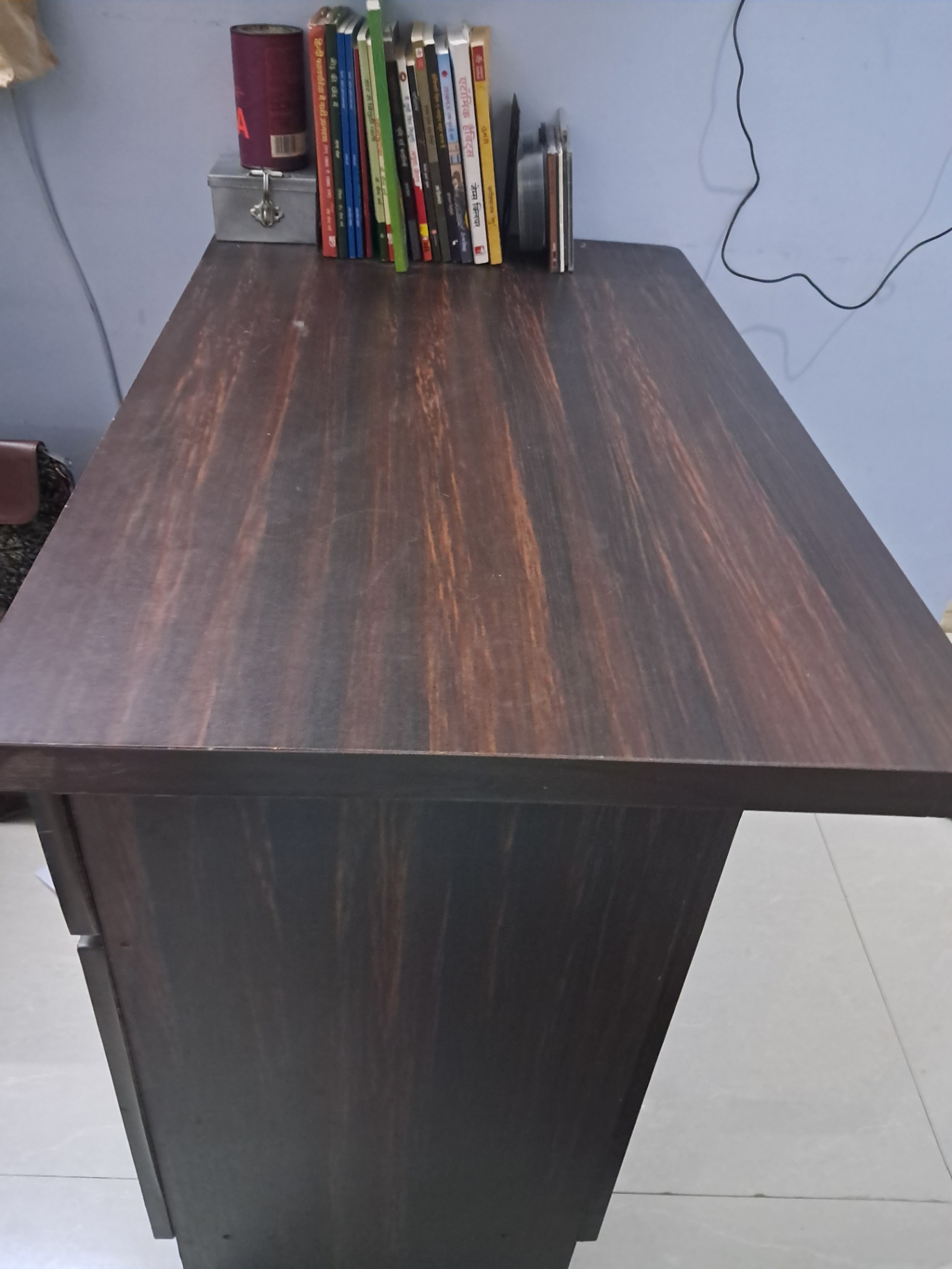 Study table - Image 3