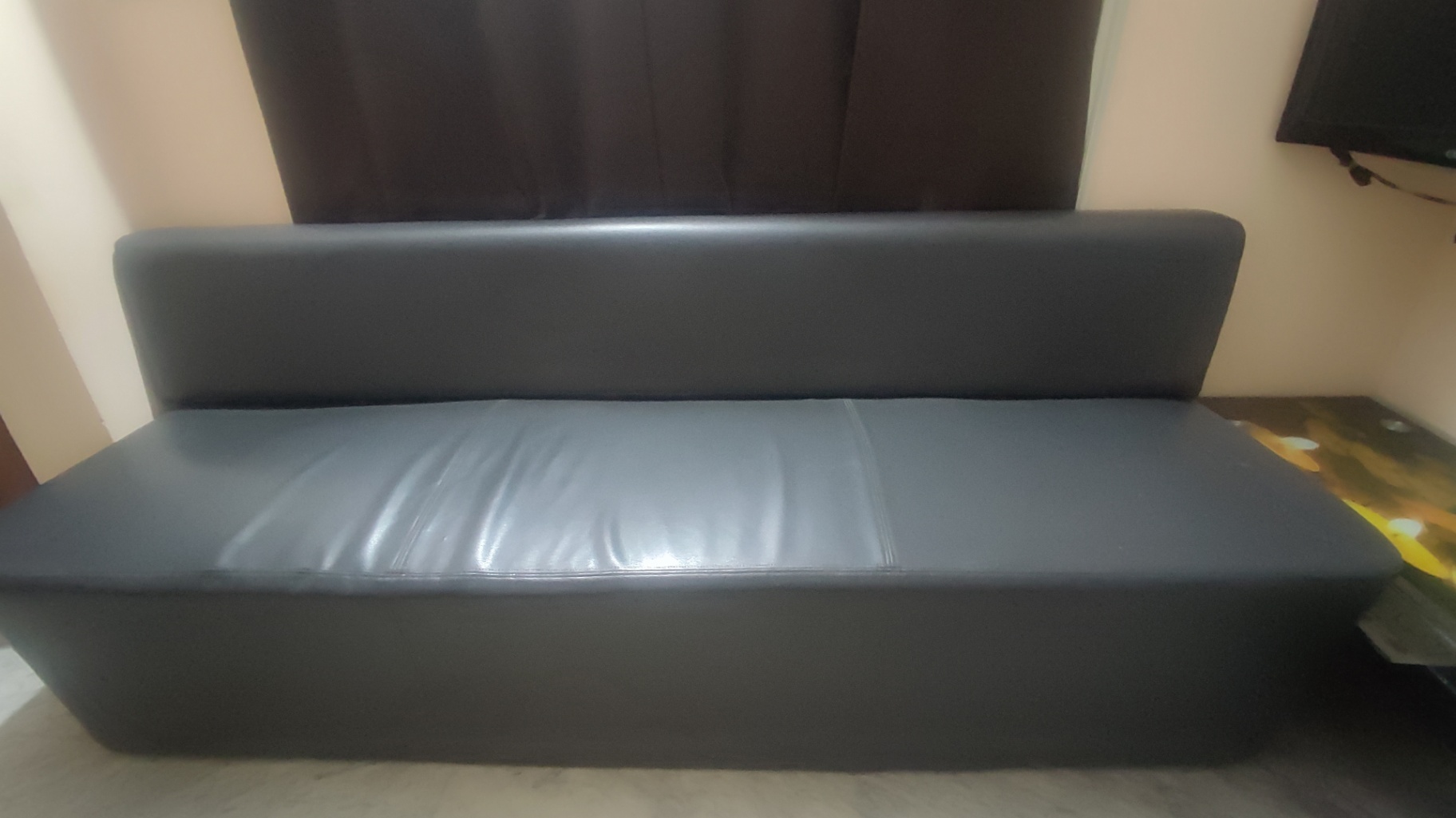 3 seater sofa for office or house  - Image 6