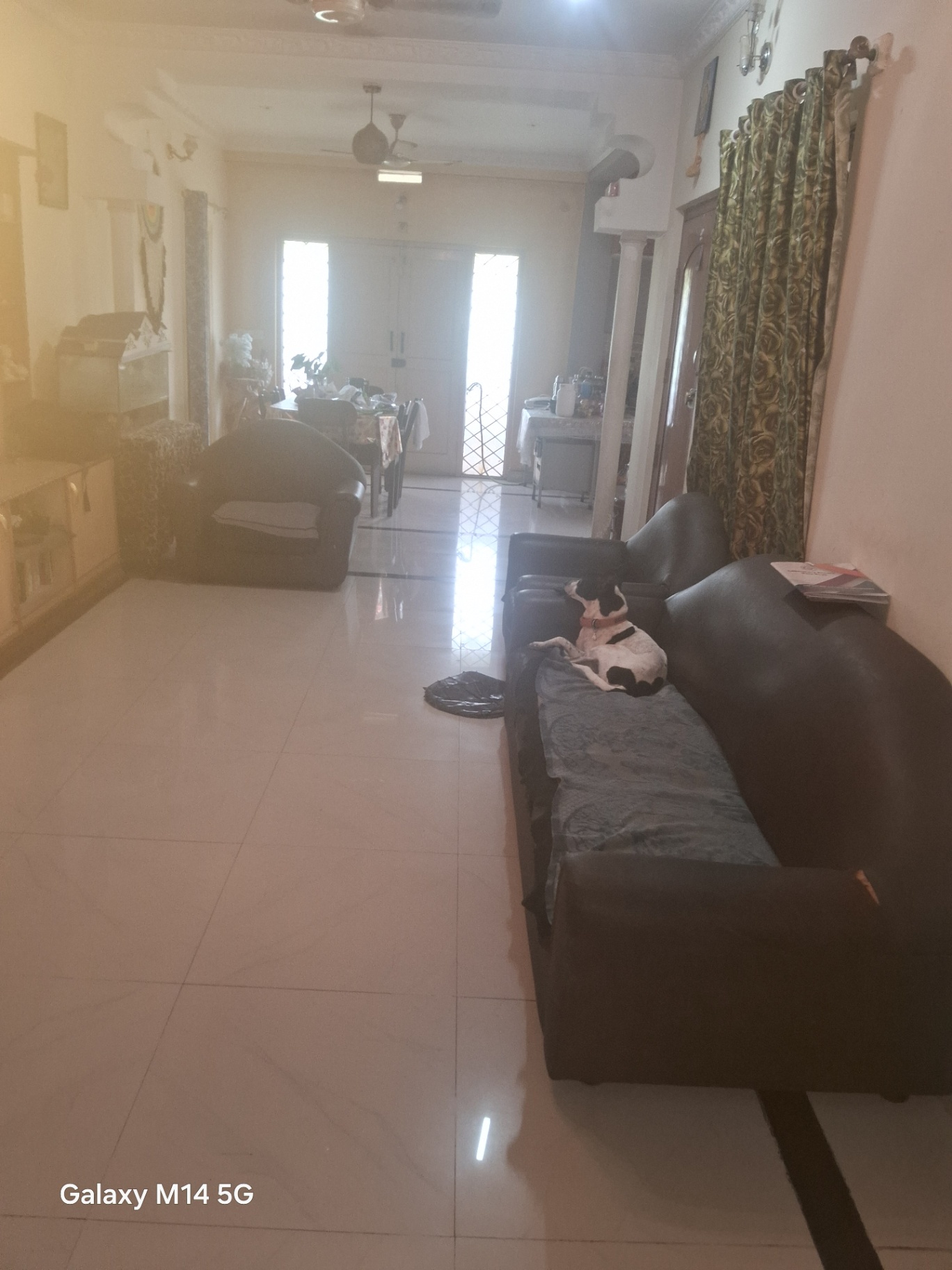 Old furniture  - Image 1