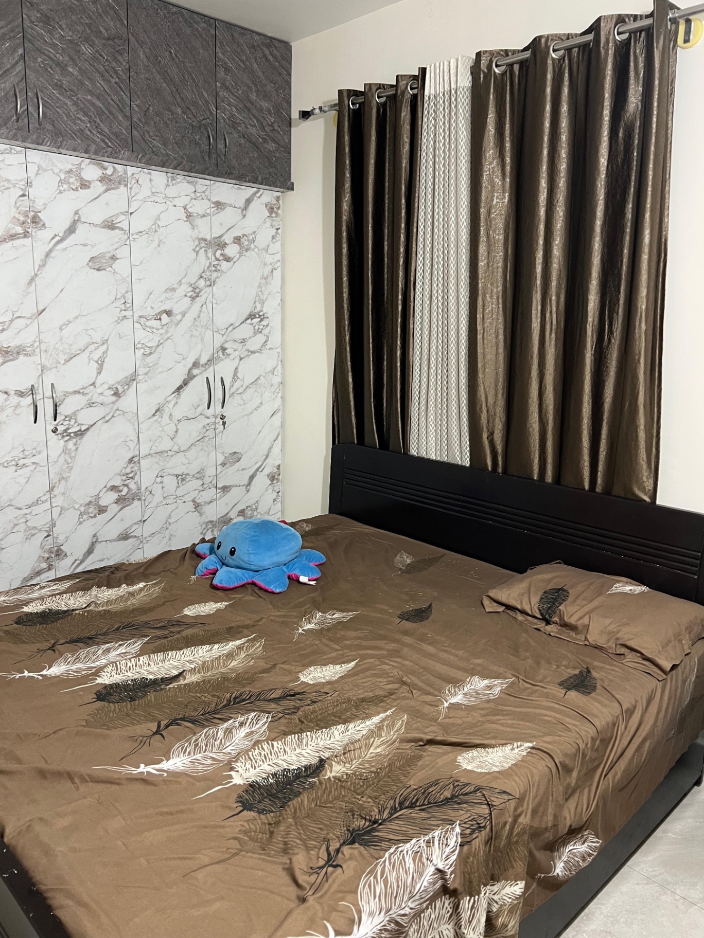 King size bed available for sale - Image 3