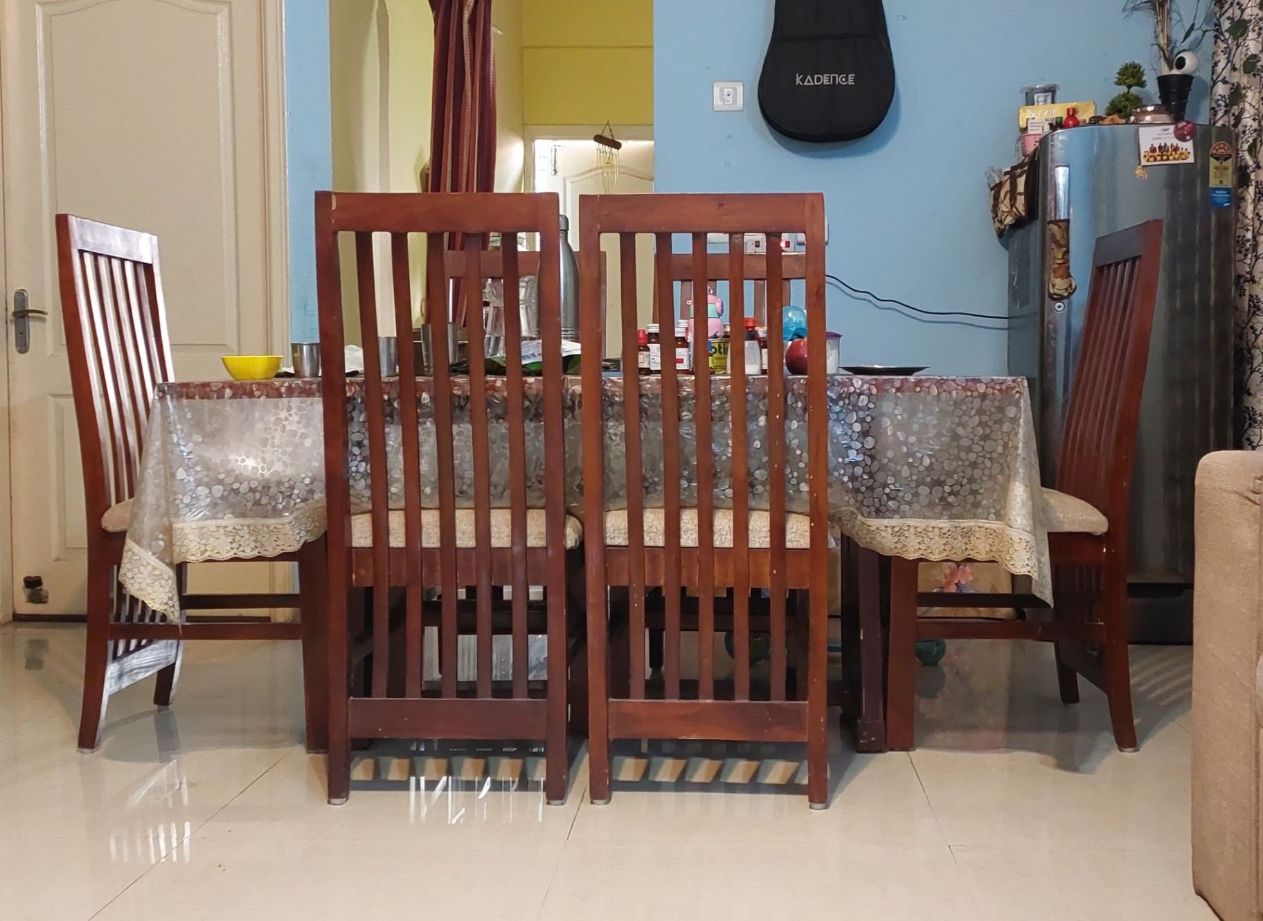 Dining Table - 6 seater - Image 3