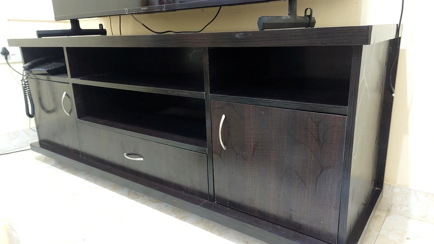 TV STAND  - Image 1