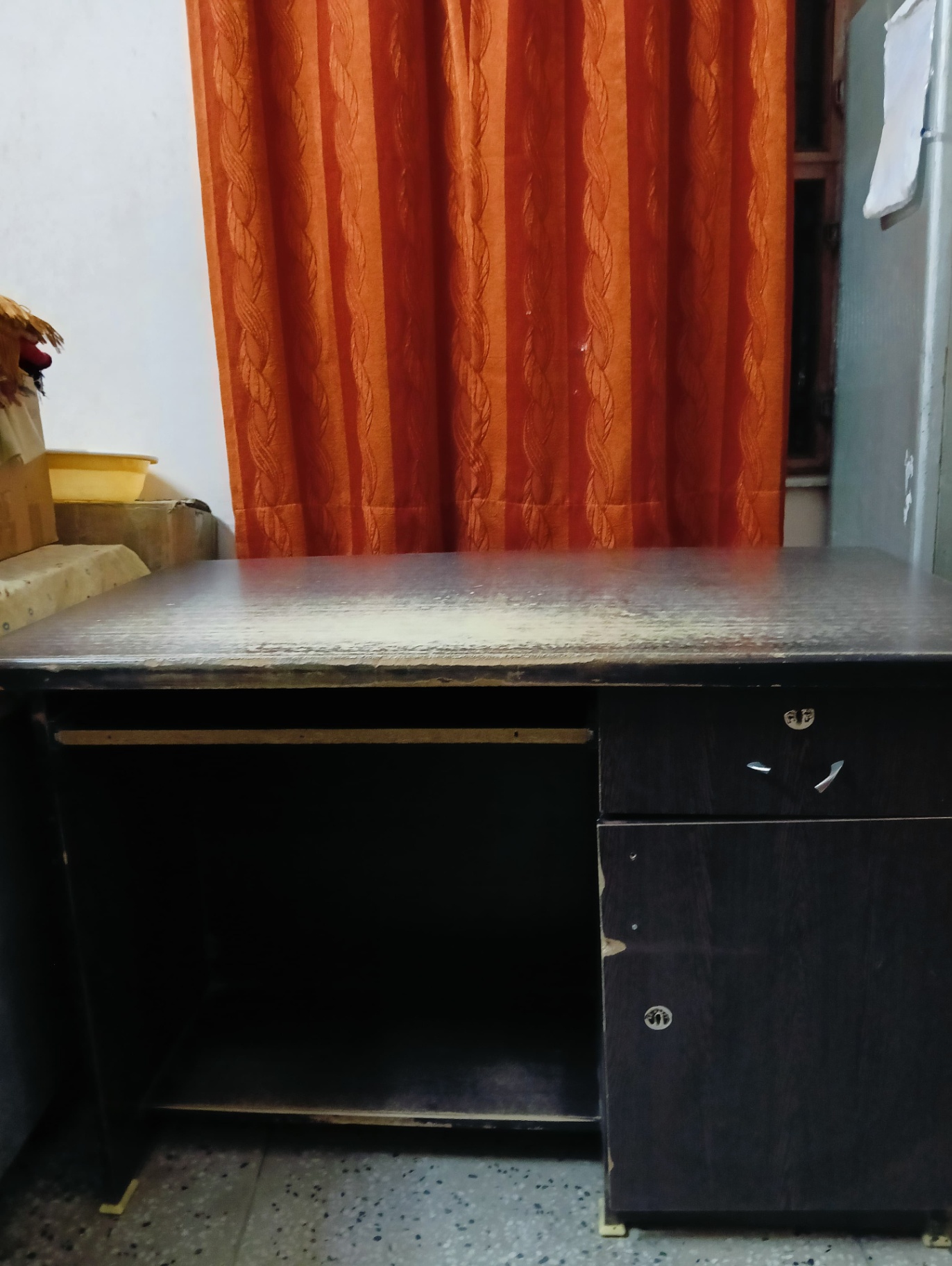 Computer Table with Chair - Image 3