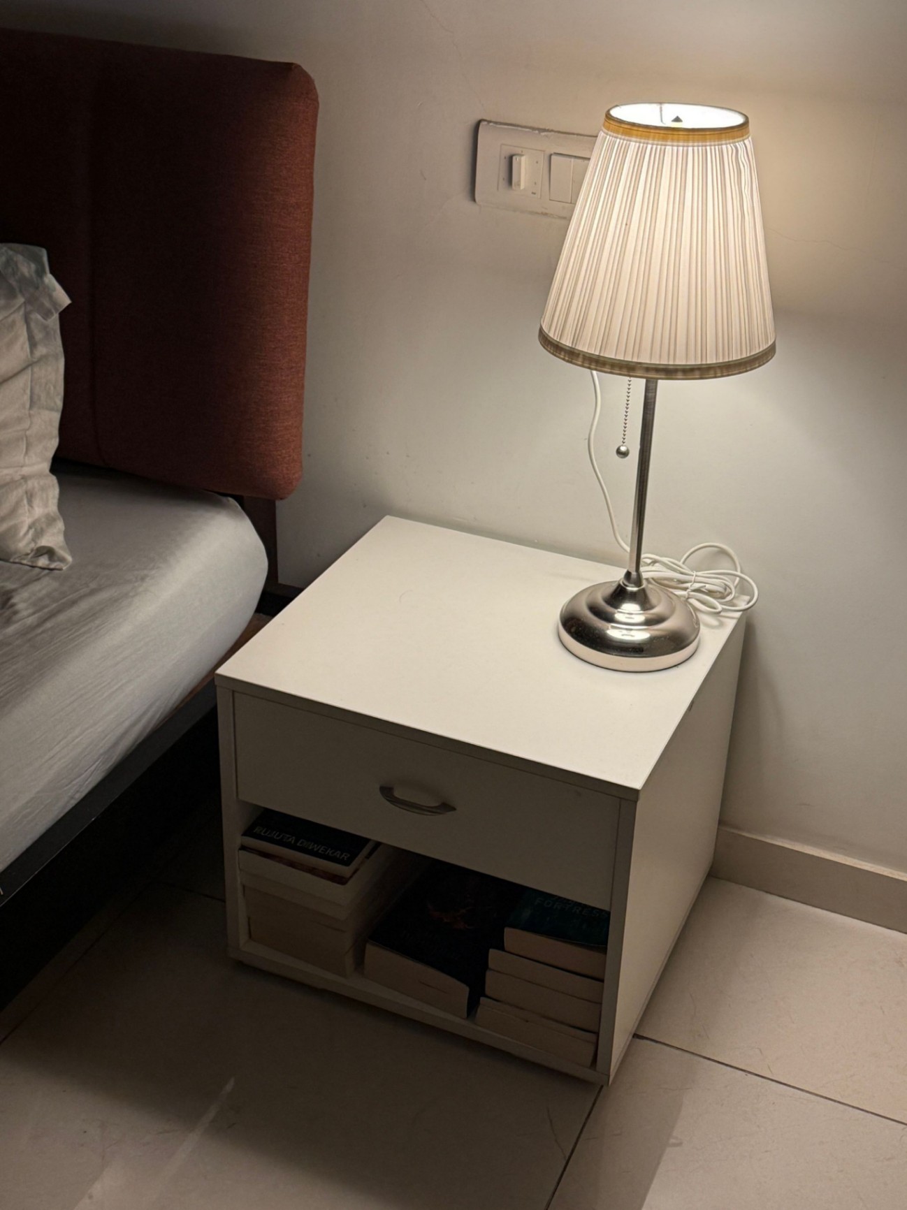Compact White Bedside Table with Drawer - Image 2