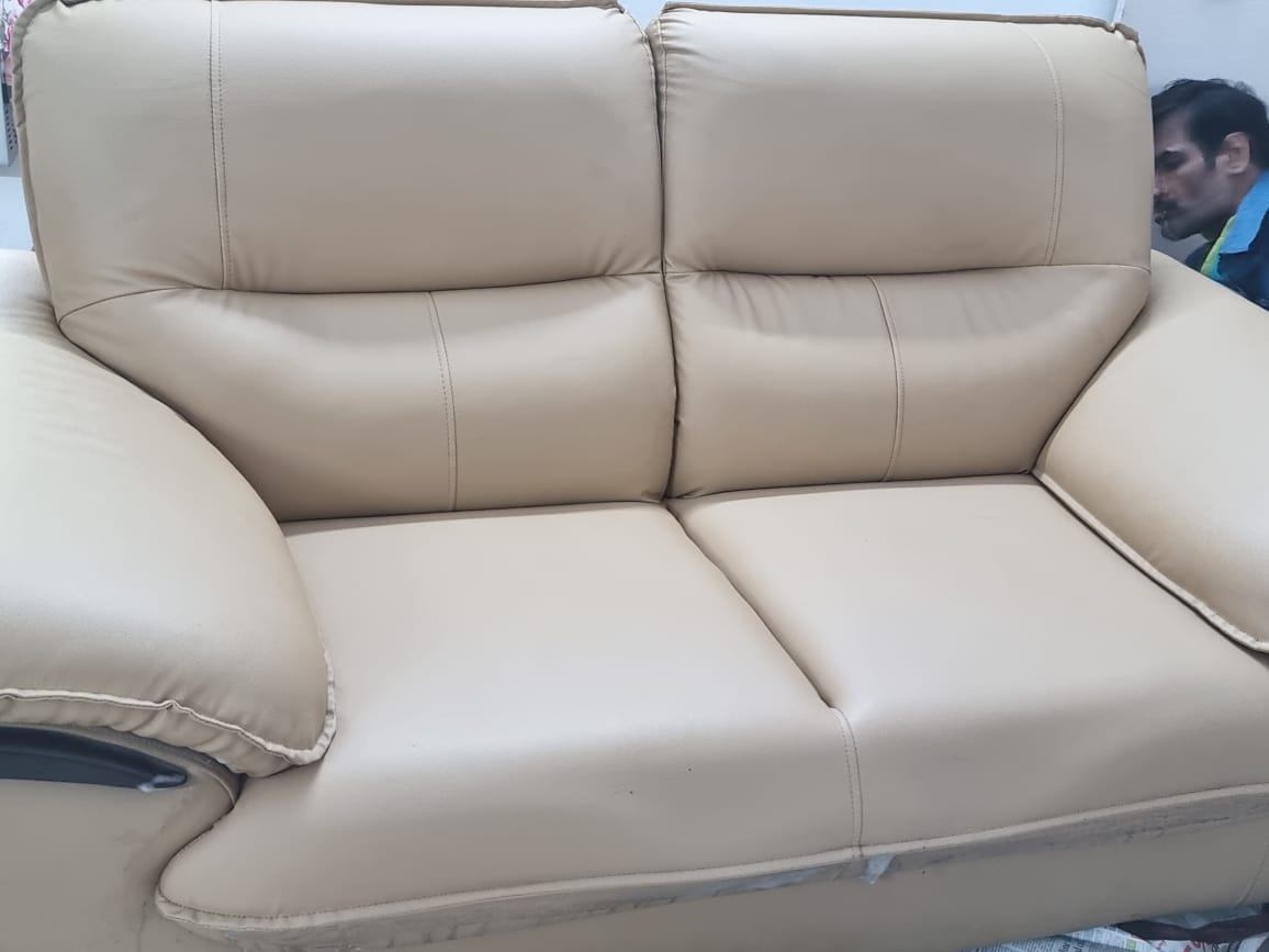 7 seater sofa - Image 1
